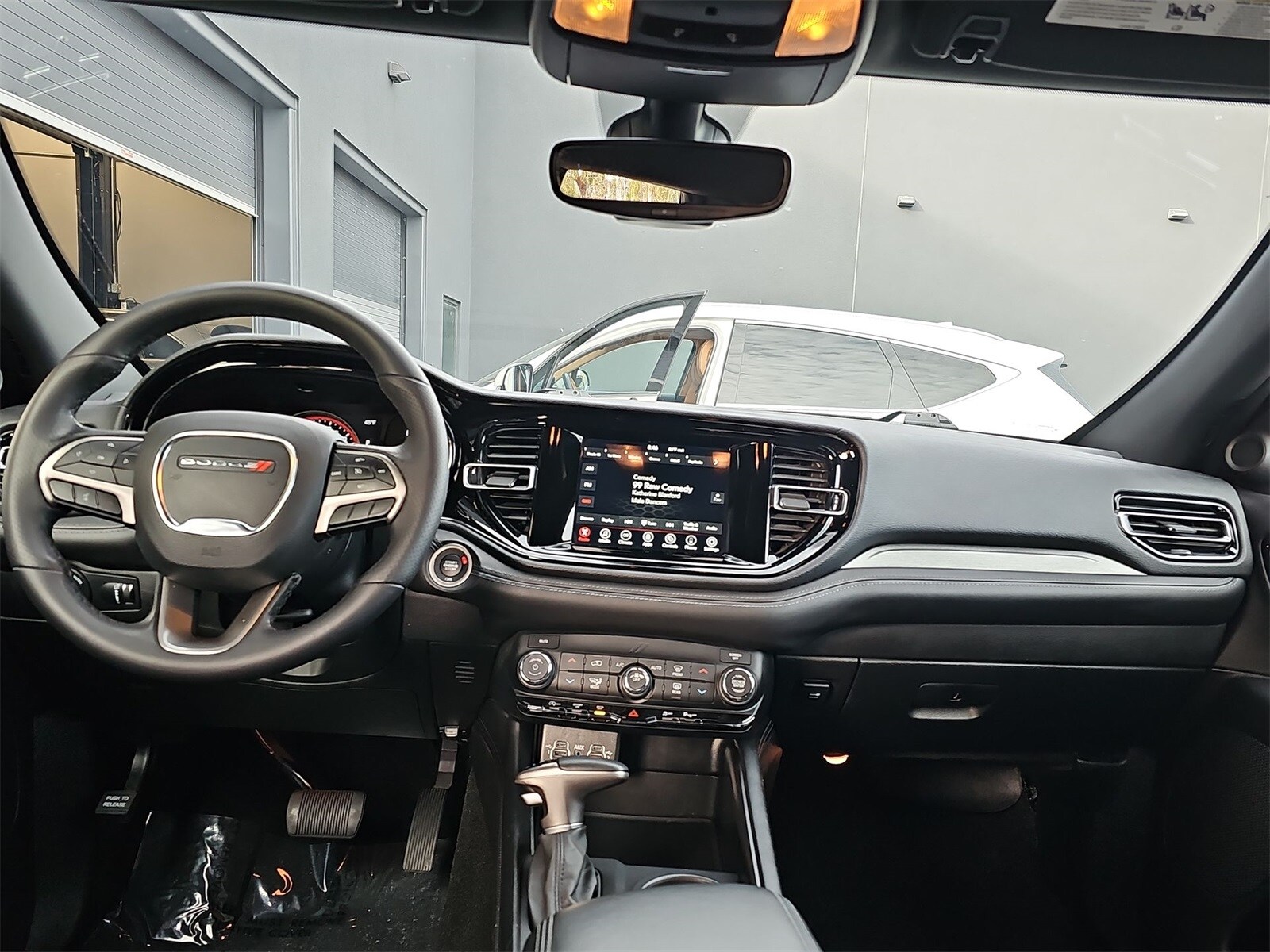 Thumbnail: 2022 Dodge Durango - 14