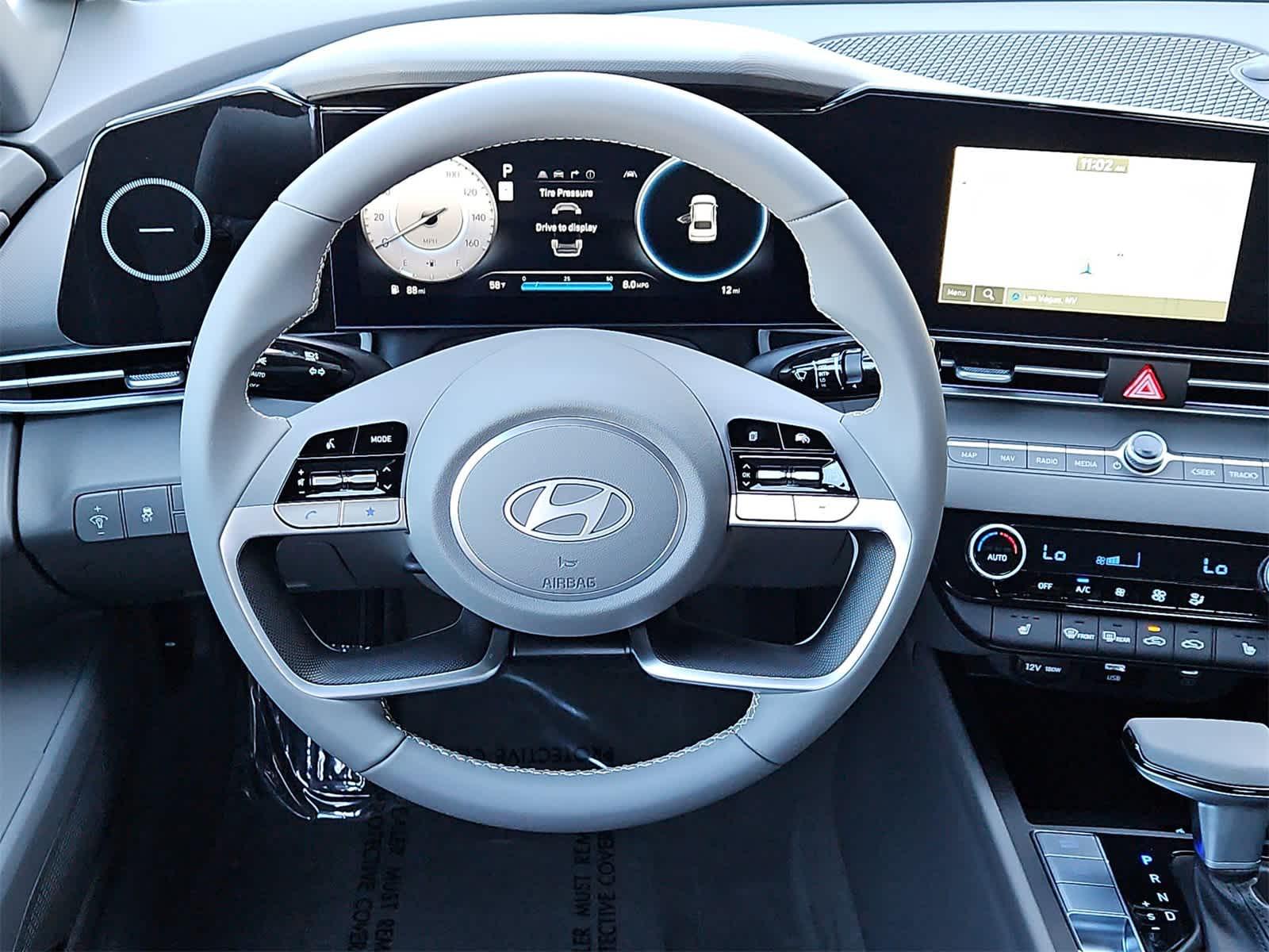 Thumbnail: 2025 Hyundai Elantra - 19