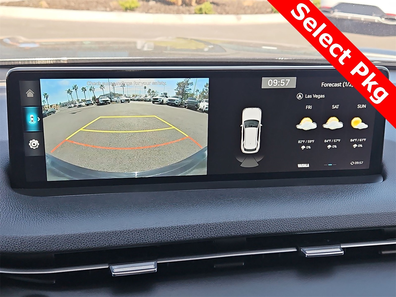 Thumbnail: 2022 Genesis GV70 - 26