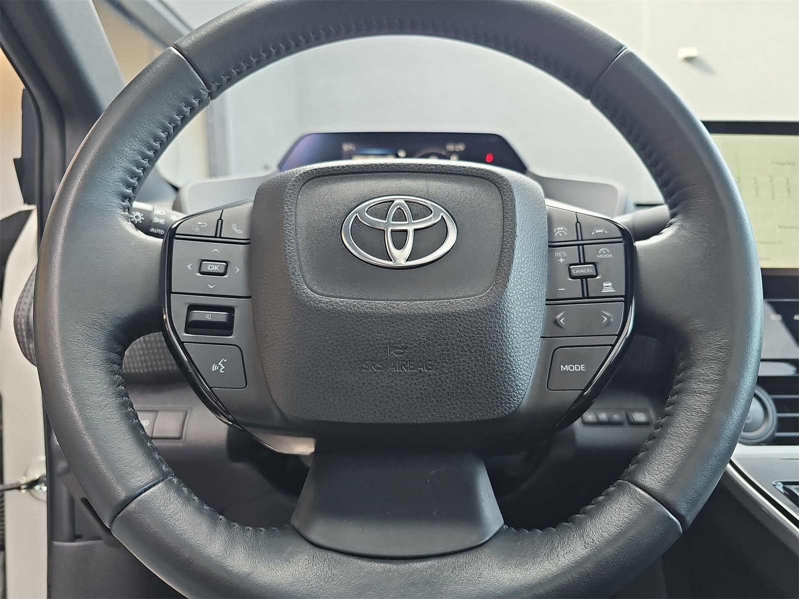 Thumbnail: 2024 Toyota bZ4X - 19