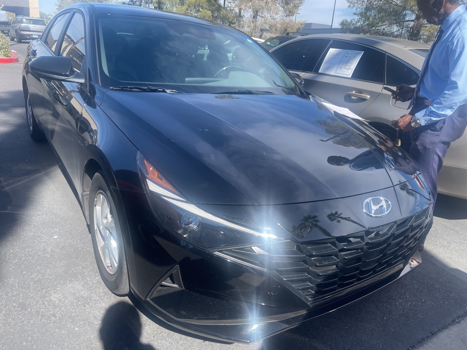 2023 Hyundai Elantra SE