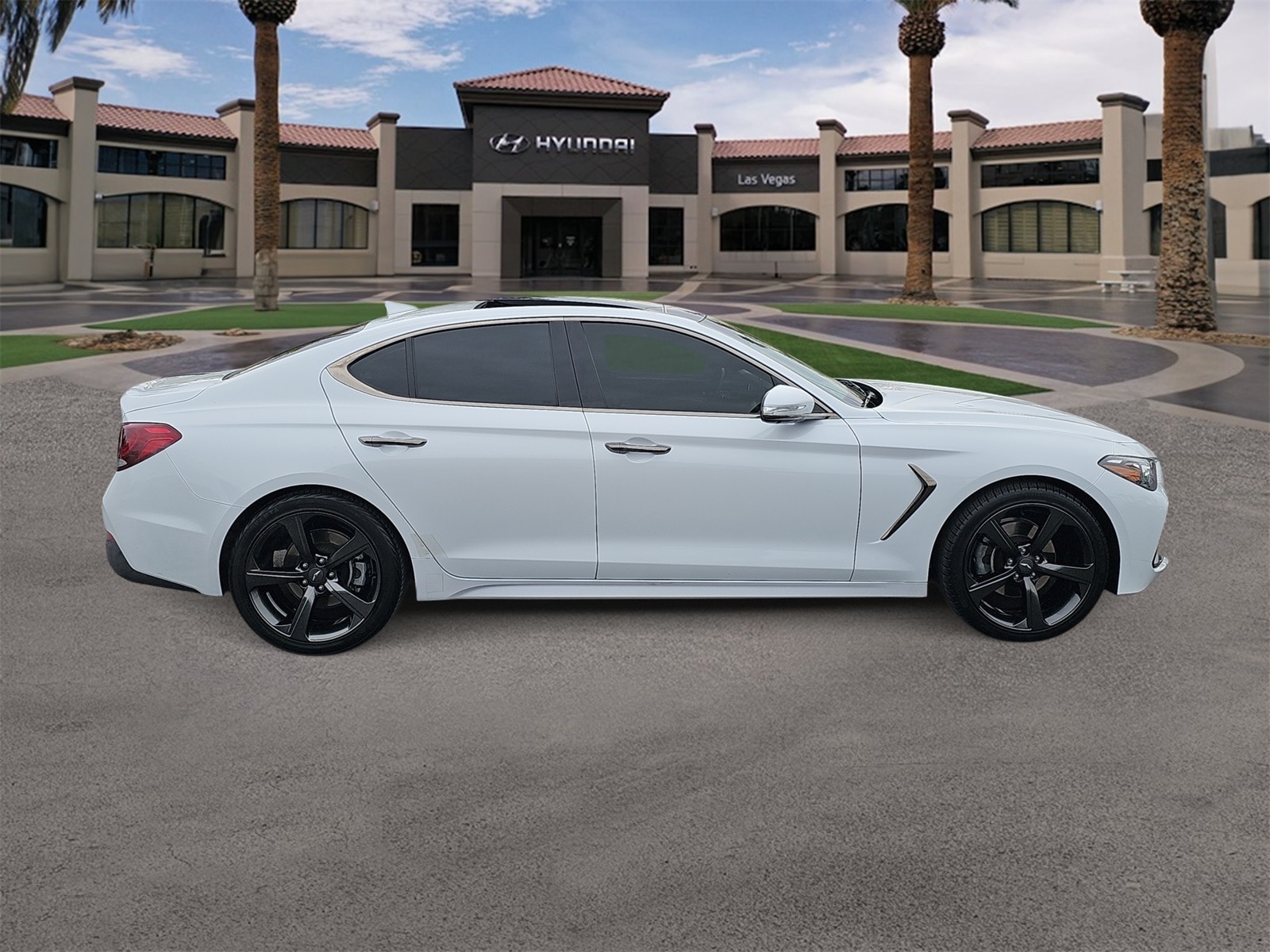 Thumbnail: 2019 Genesis G70 - 9