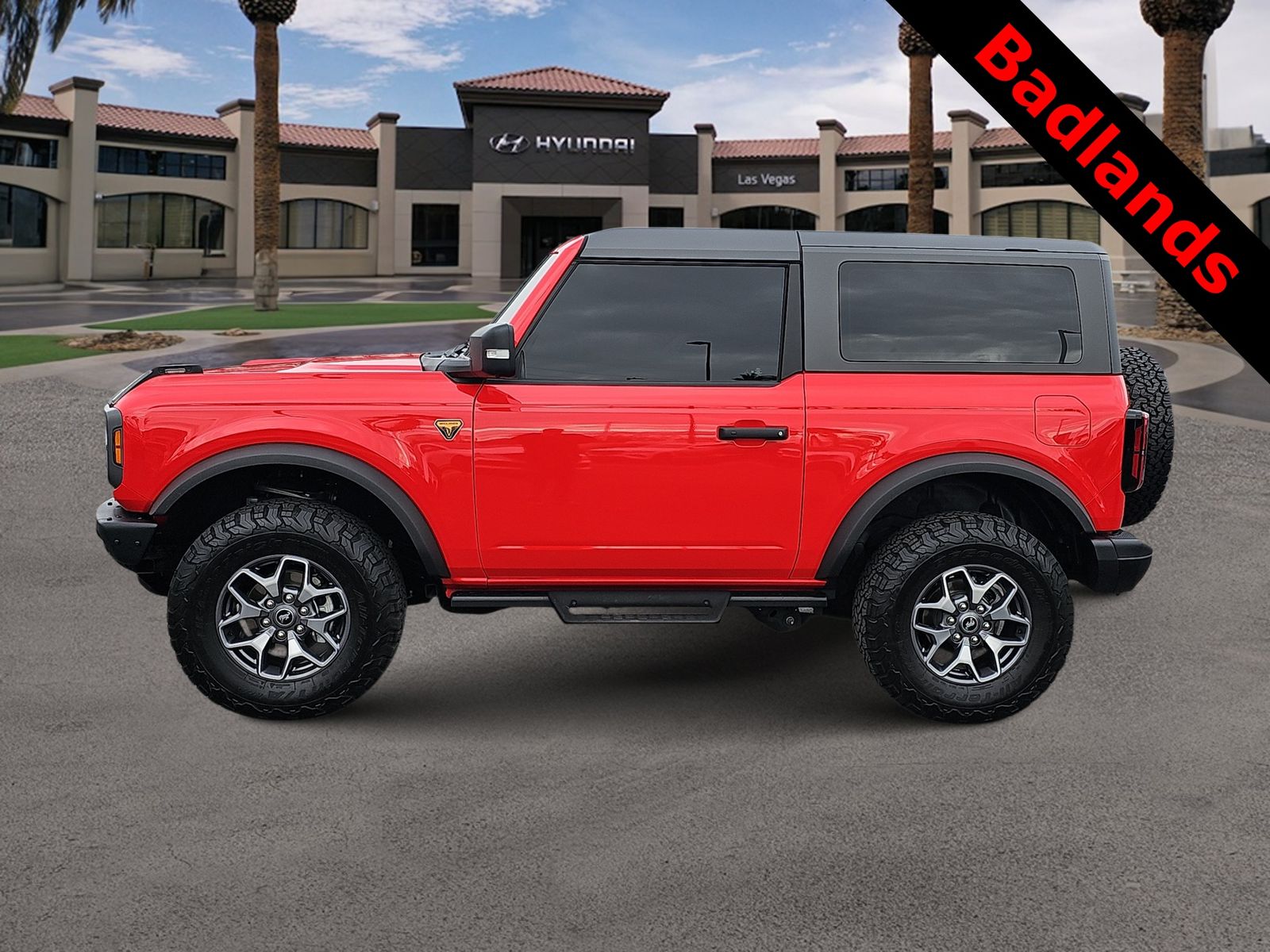 Thumbnail: 2023 Ford Bronco - 5