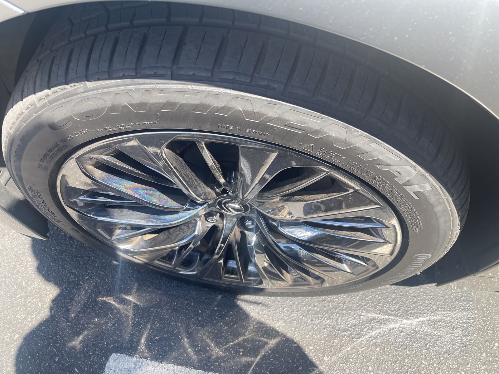 Thumbnail: 2019 Lexus LS - 7