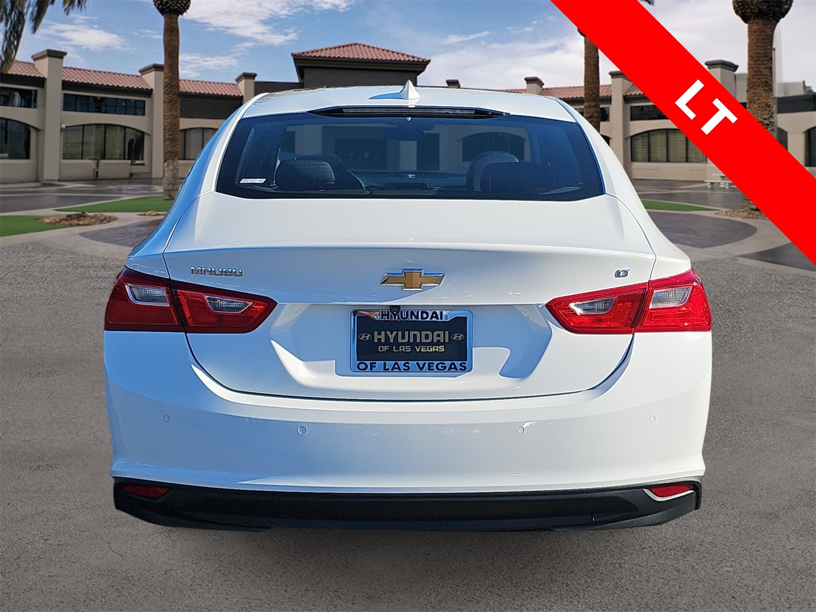 Thumbnail: 2024 Chevrolet Malibu - 7