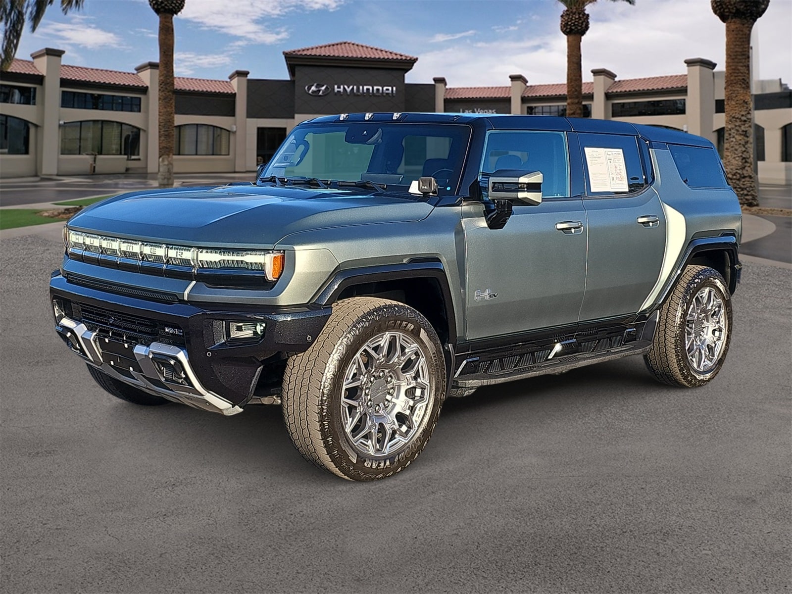 Thumbnail: 2024 GMC Hummer EV - 4