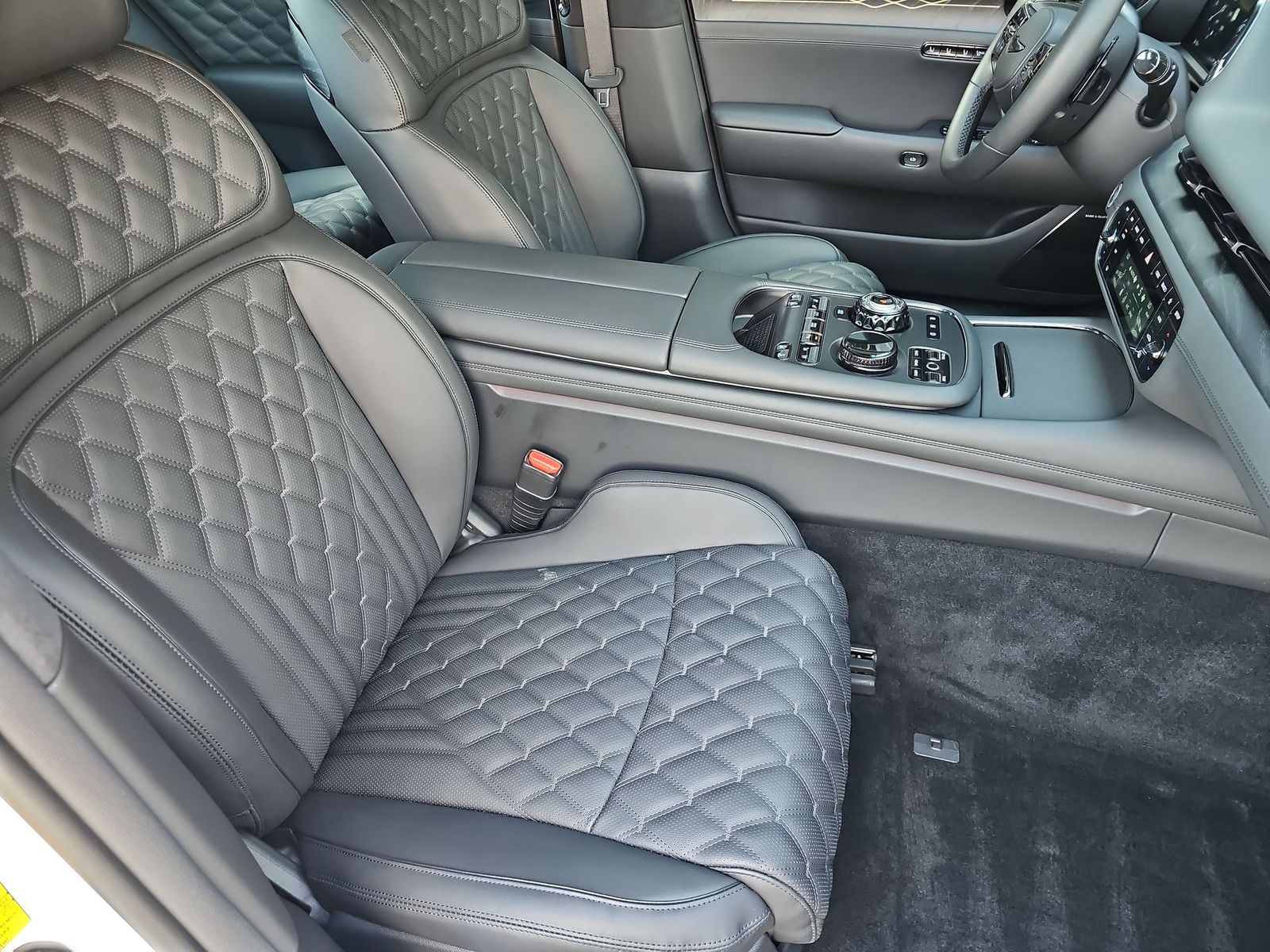 2026 GENESIS G90 Prestige Black - Photo 18
