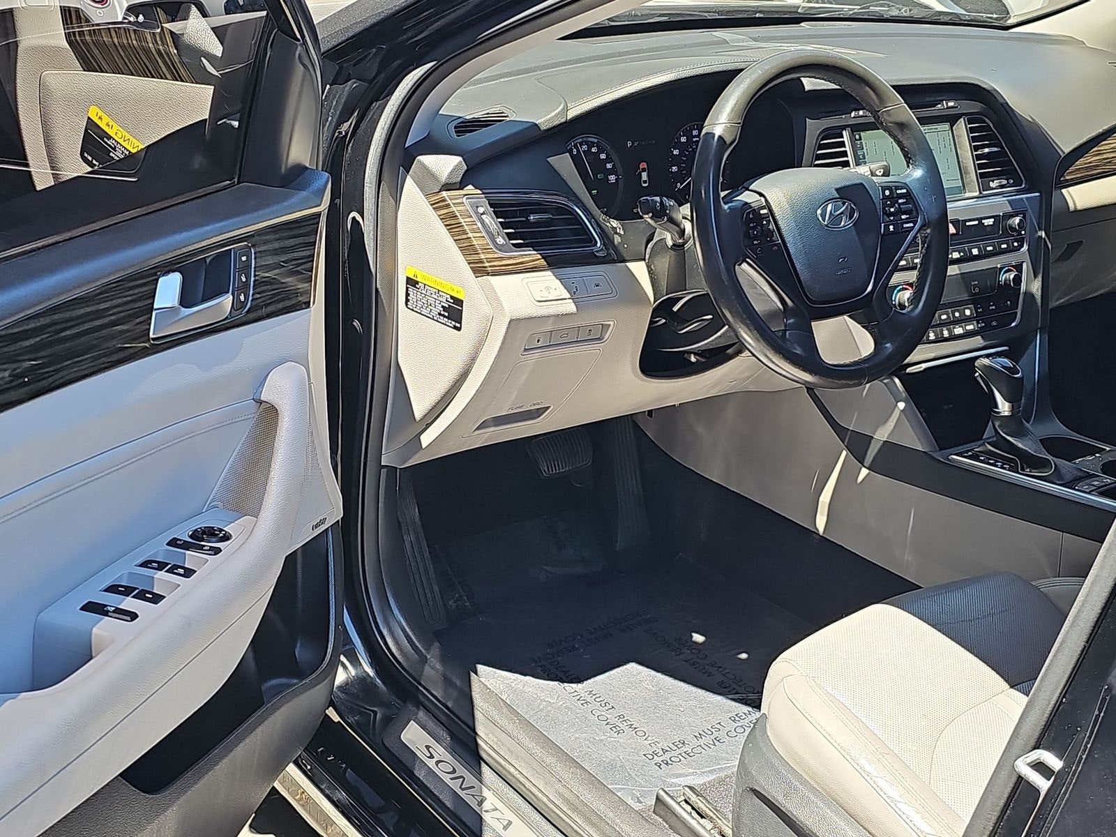 Thumbnail: 2017 Hyundai Sonata - 11