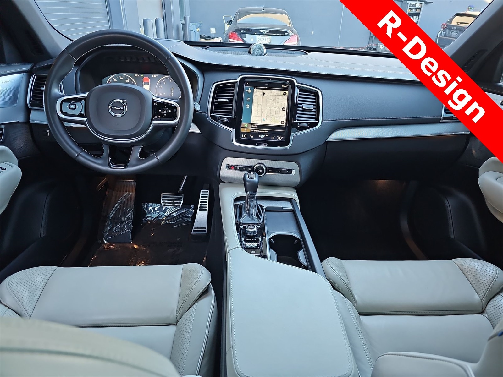 Thumbnail: 2021 Volvo XC90 - 13