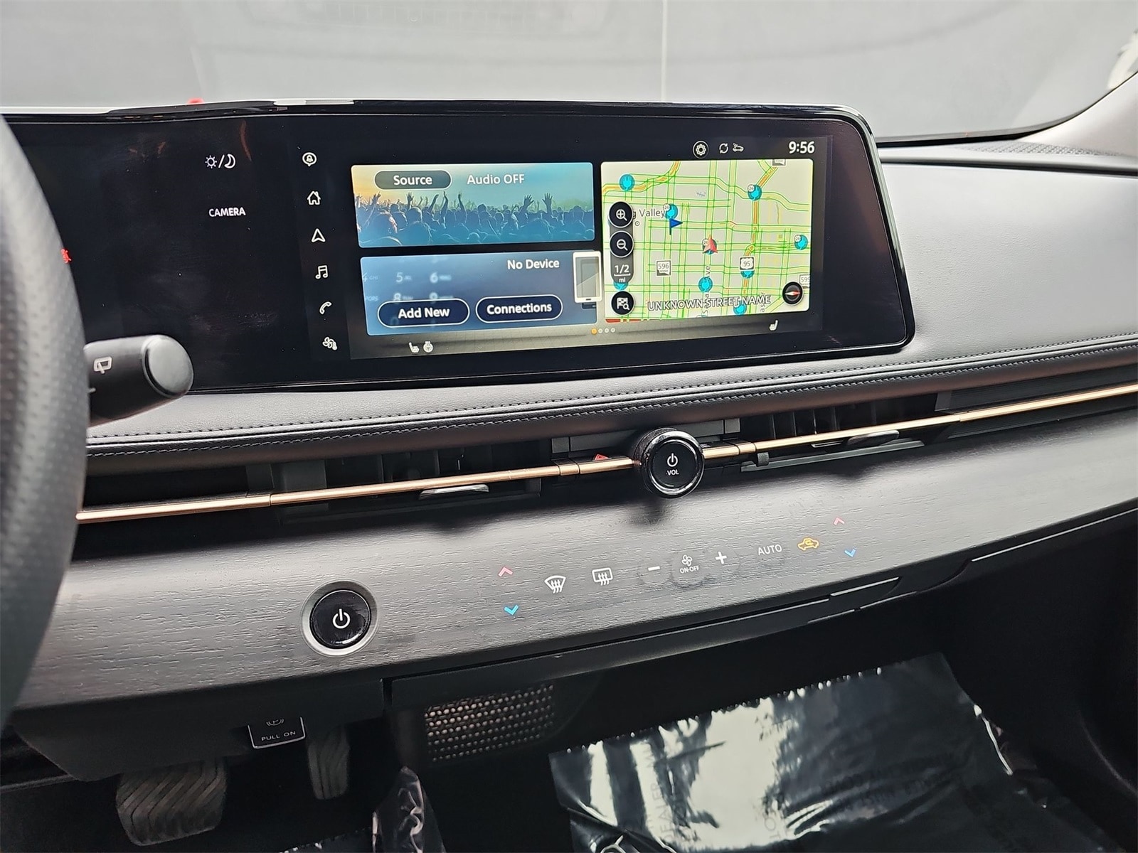 Thumbnail: 2023 Nissan Ariya - 20