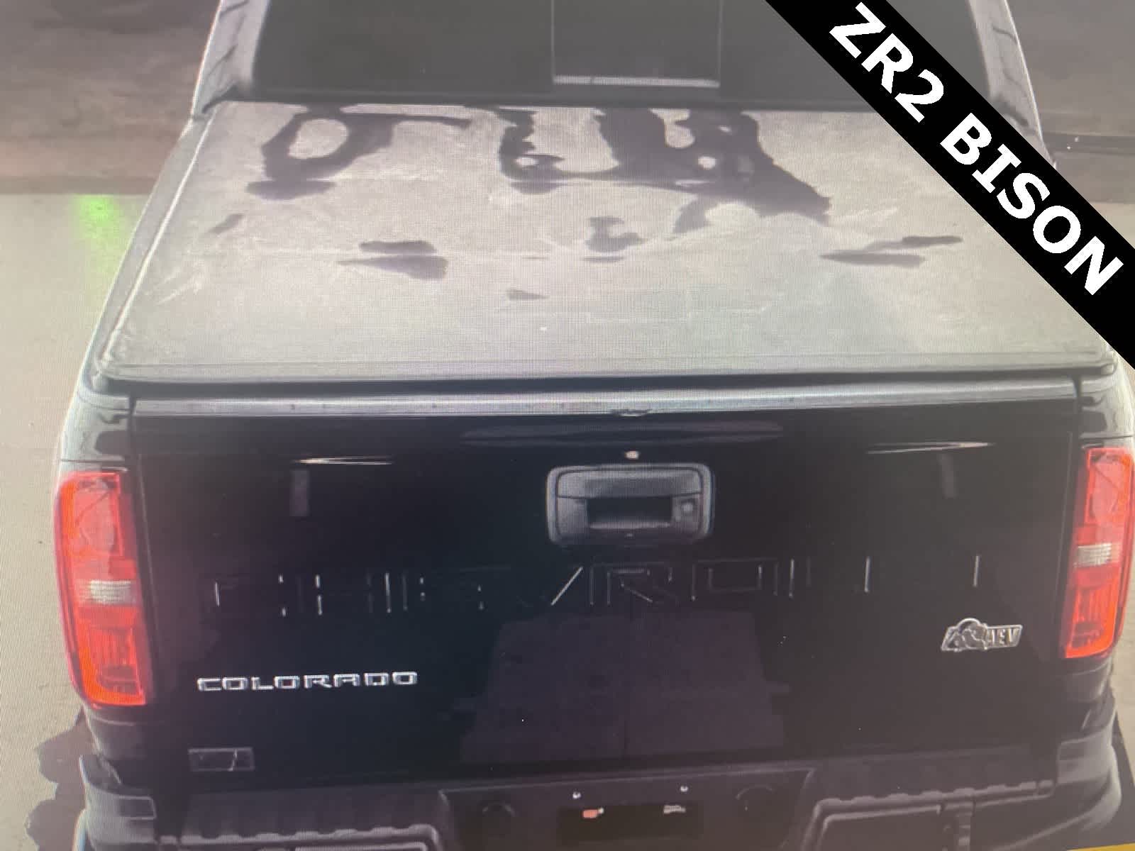 Thumbnail: 2022 Chevrolet Colorado - 6