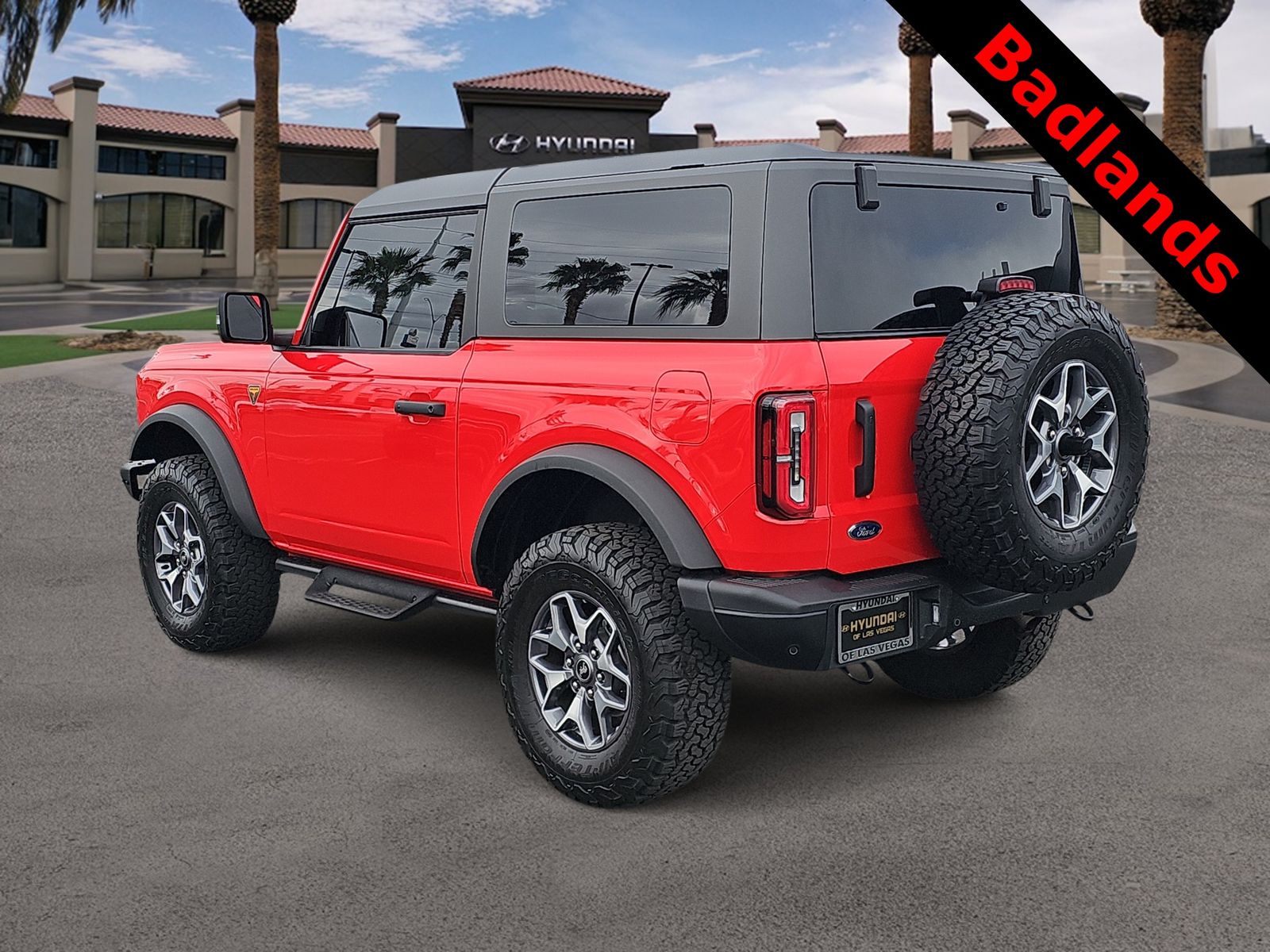 Thumbnail: 2023 Ford Bronco - 6