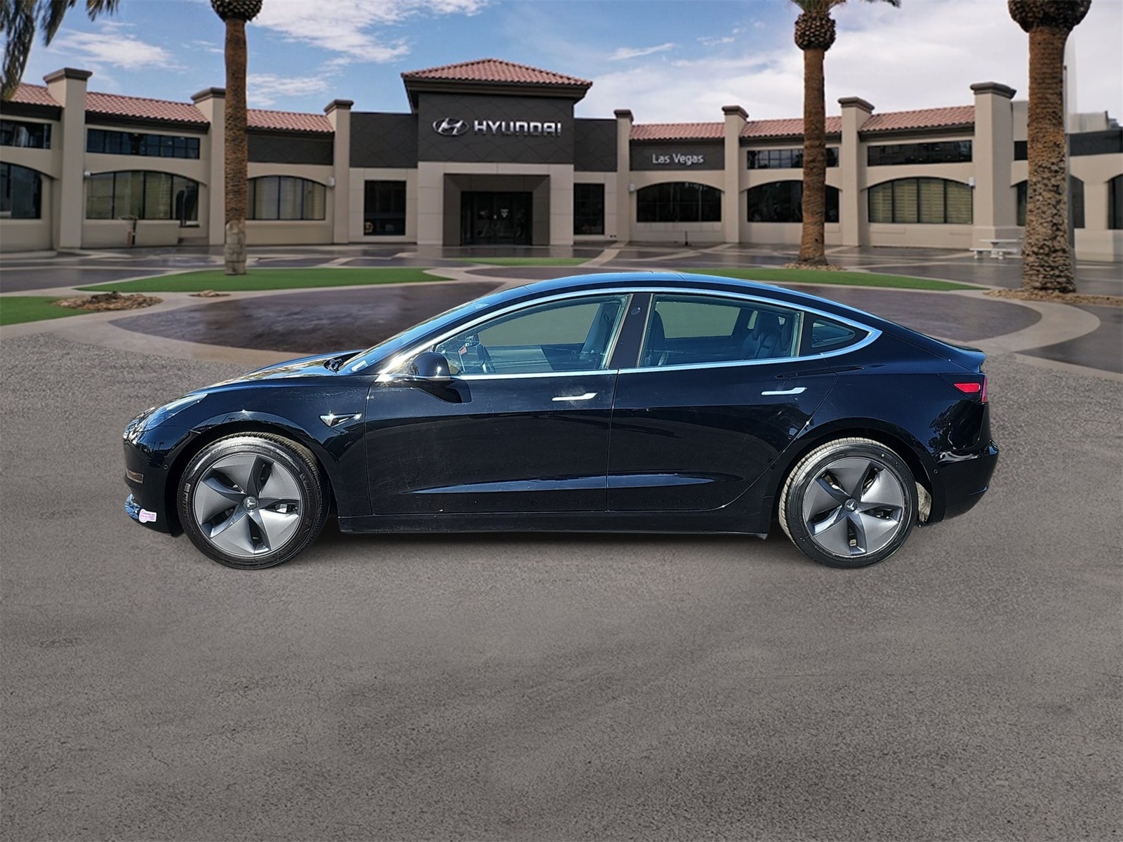 Thumbnail: 2019 Tesla Model 3 - 5