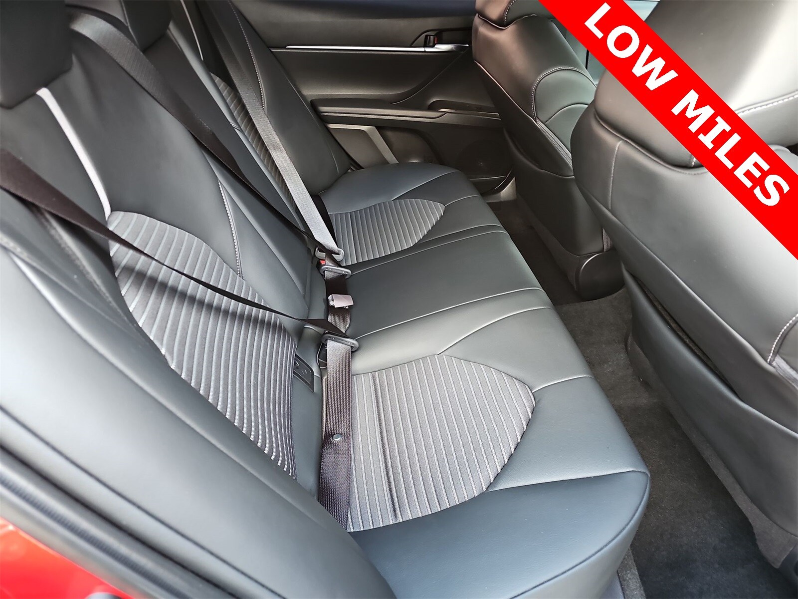 Thumbnail: 2023 Toyota Camry - 17