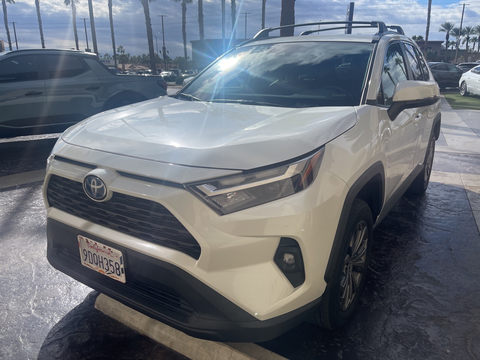 Thumbnail: 2022 Toyota RAV4 - 2