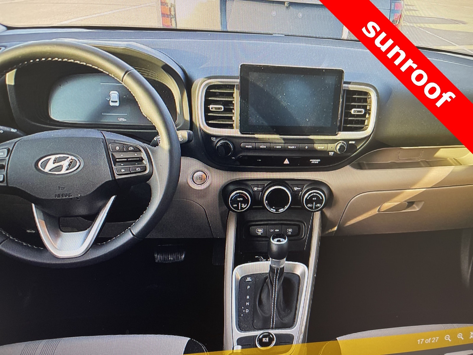 Thumbnail: 2025 Hyundai Venue - 15