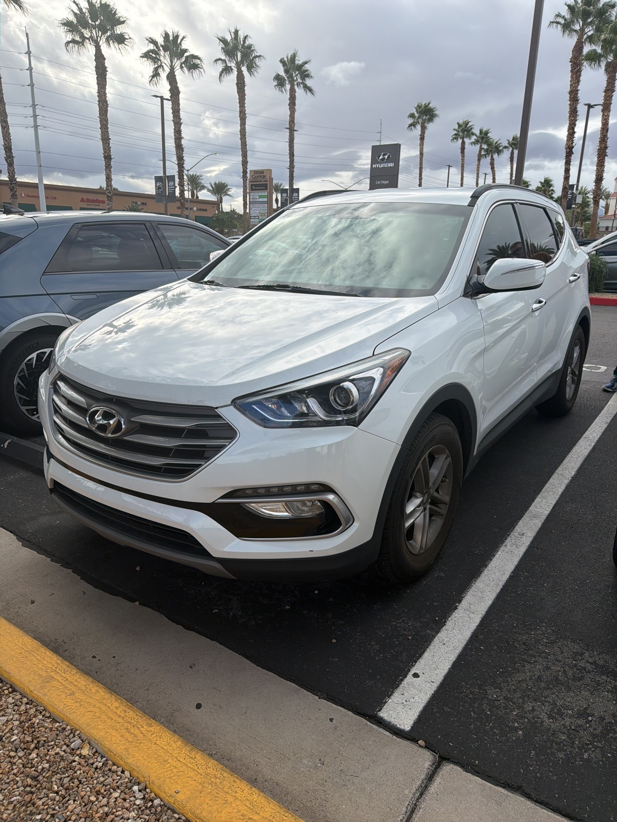 2018 Hyundai Santa Fe Sport's photo