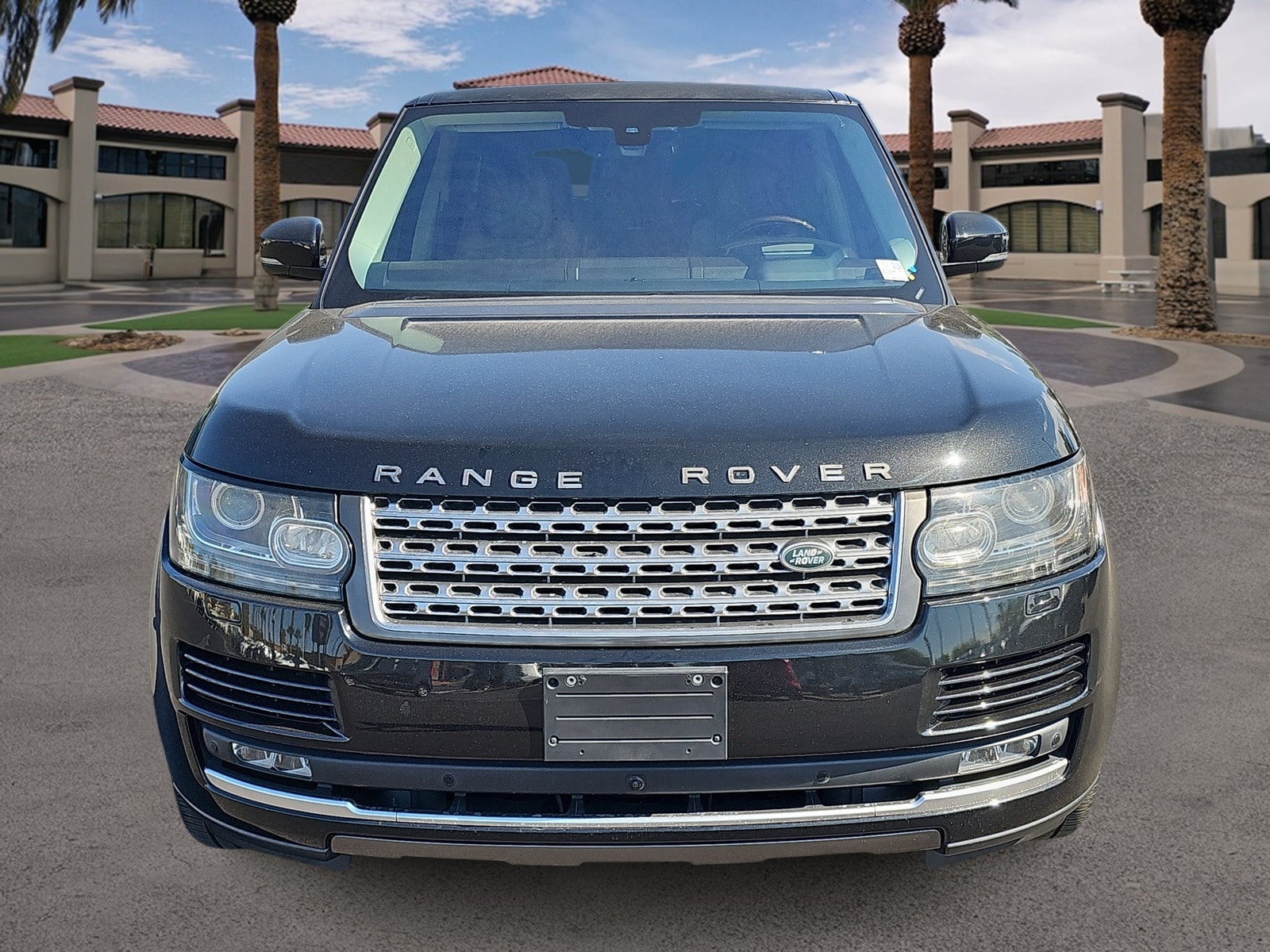Thumbnail: 2016 Land Rover Range Rover - 4