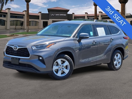 2021 Toyota Highlander LE SUV