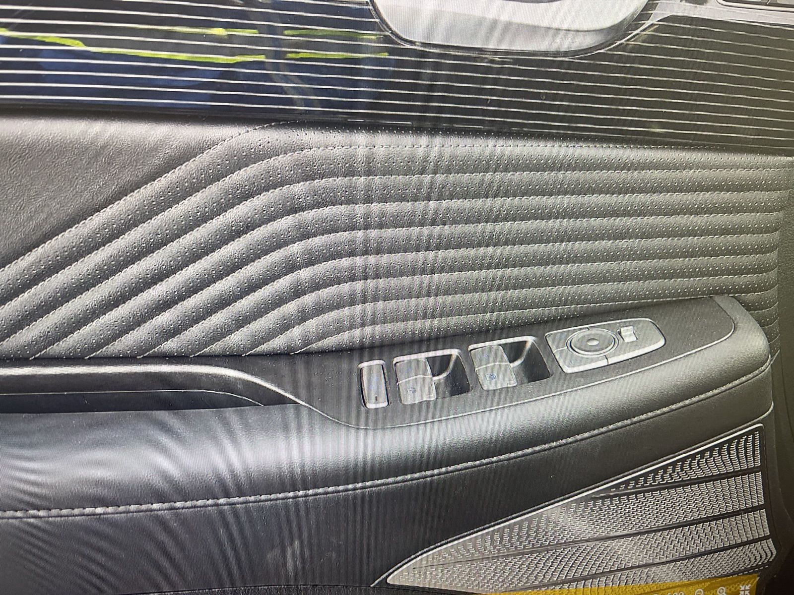 Thumbnail: 2025 Hyundai Palisade - 12