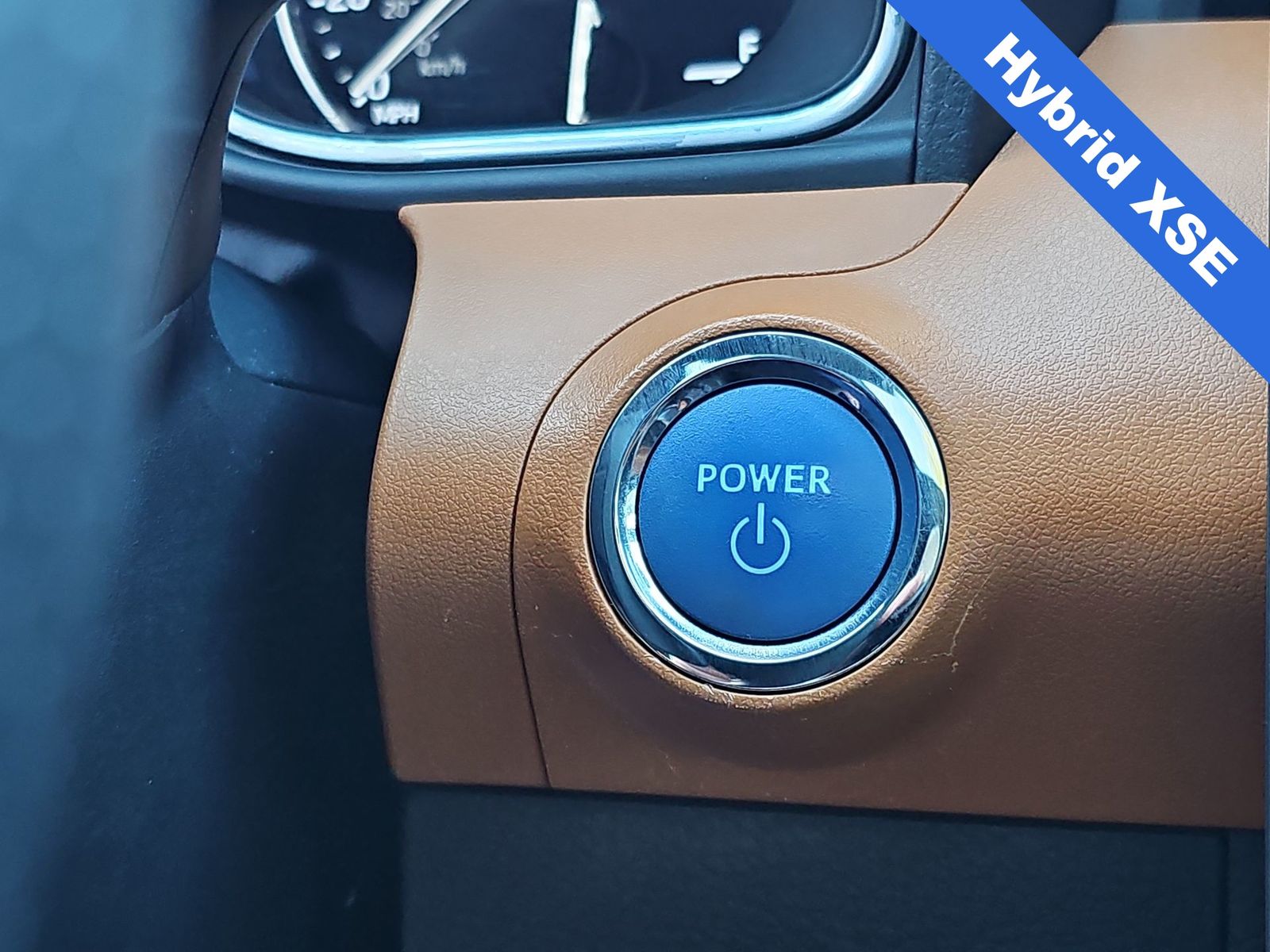 Thumbnail: 2021 Toyota Avalon - 24