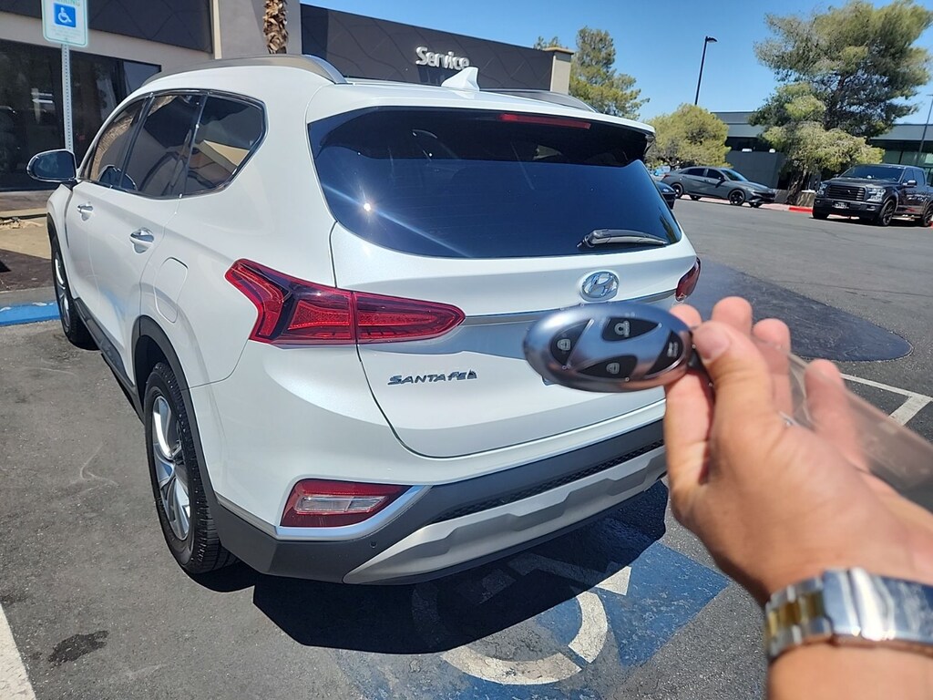 Used 2019 Hyundai Santa Fe Ultimate SUV
