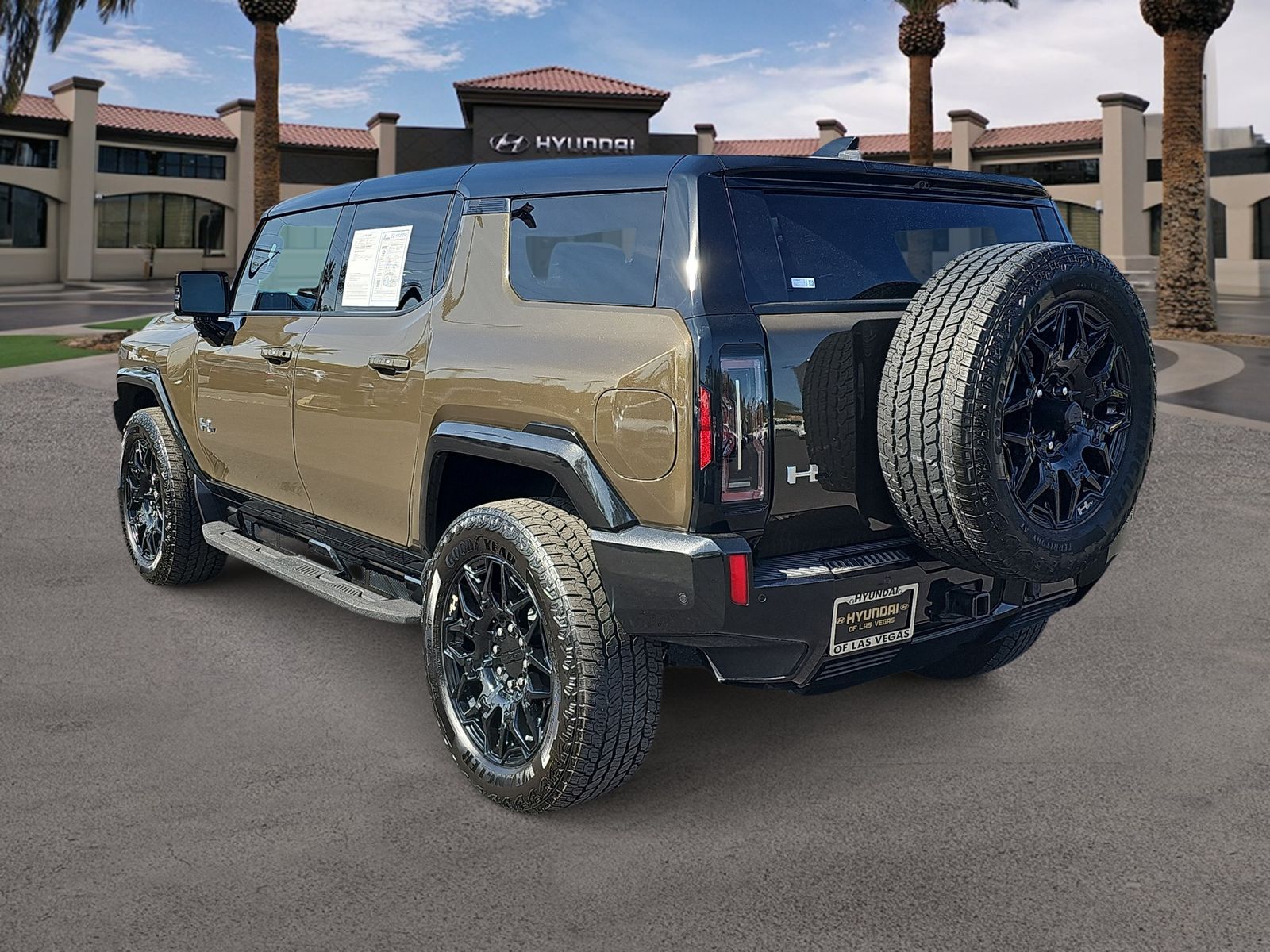 Thumbnail: 2025 GMC Hummer EV - 6