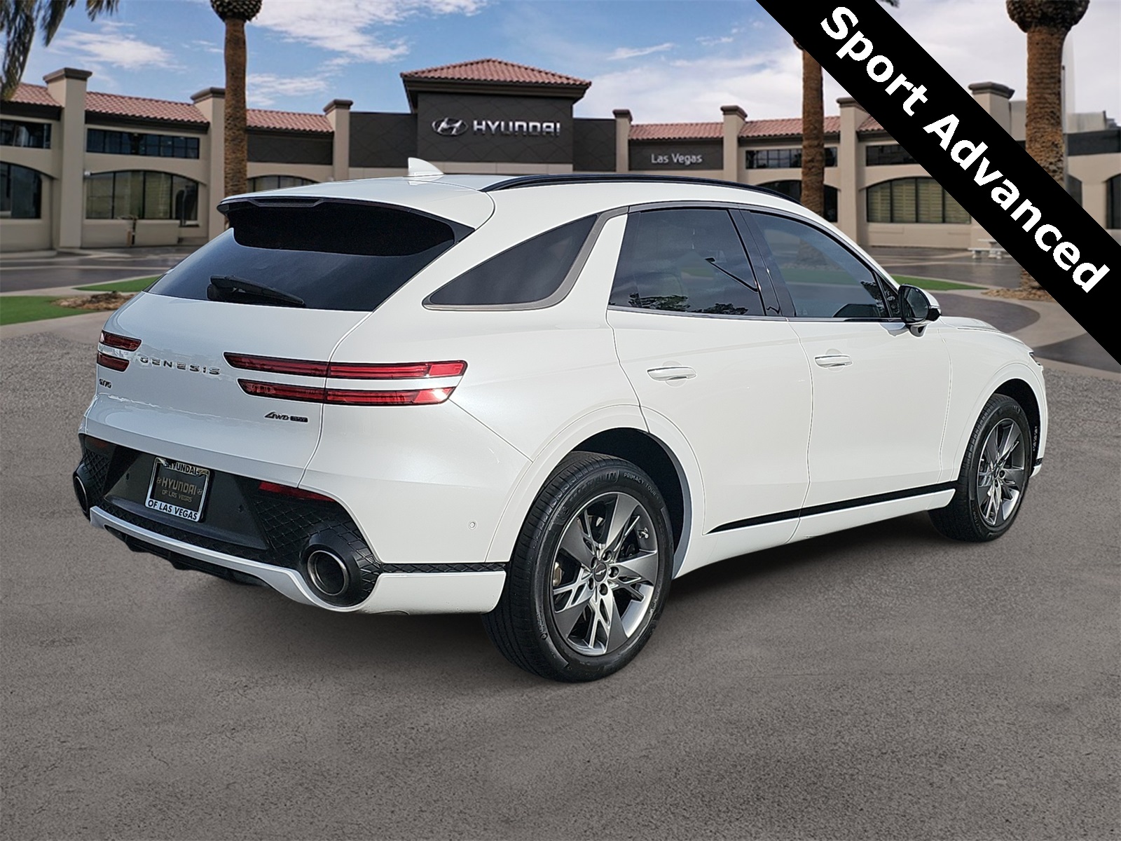 Thumbnail: 2023 Genesis GV70 - 8