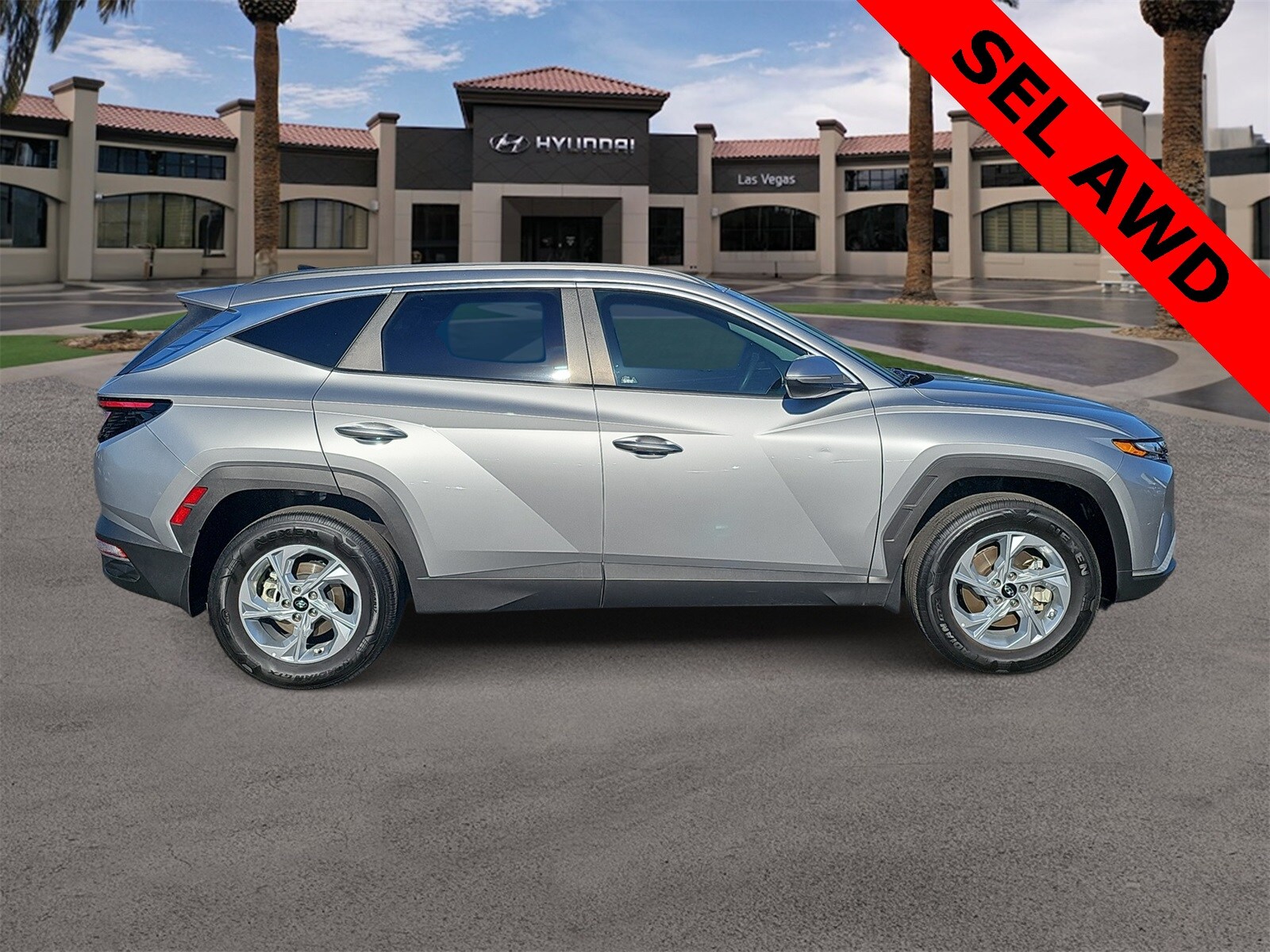 Thumbnail: 2023 Hyundai Tucson - 9