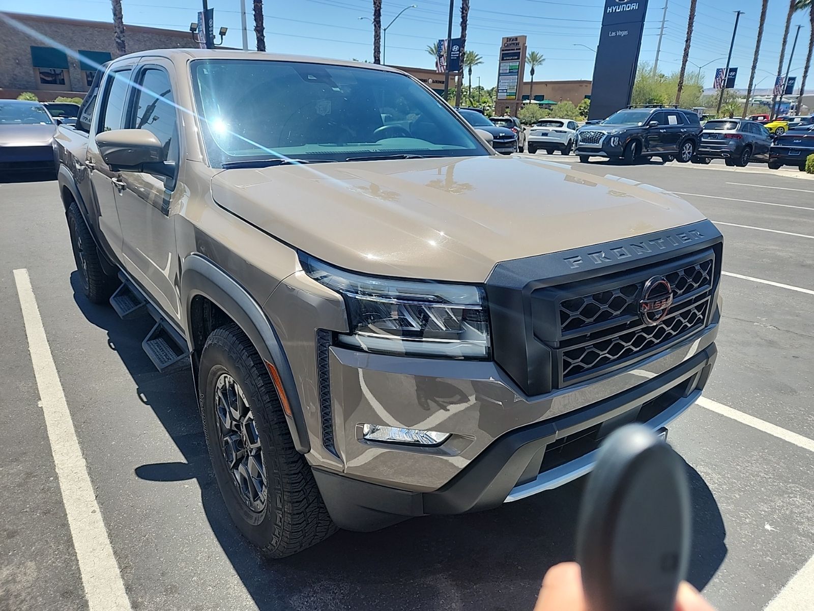 2023 Nissan Frontier PRO-X Crew Cab 4X2's photo