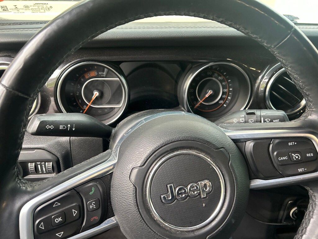 Used 2020 Jeep Wrangler Unlimited Sahara Altitude SUV