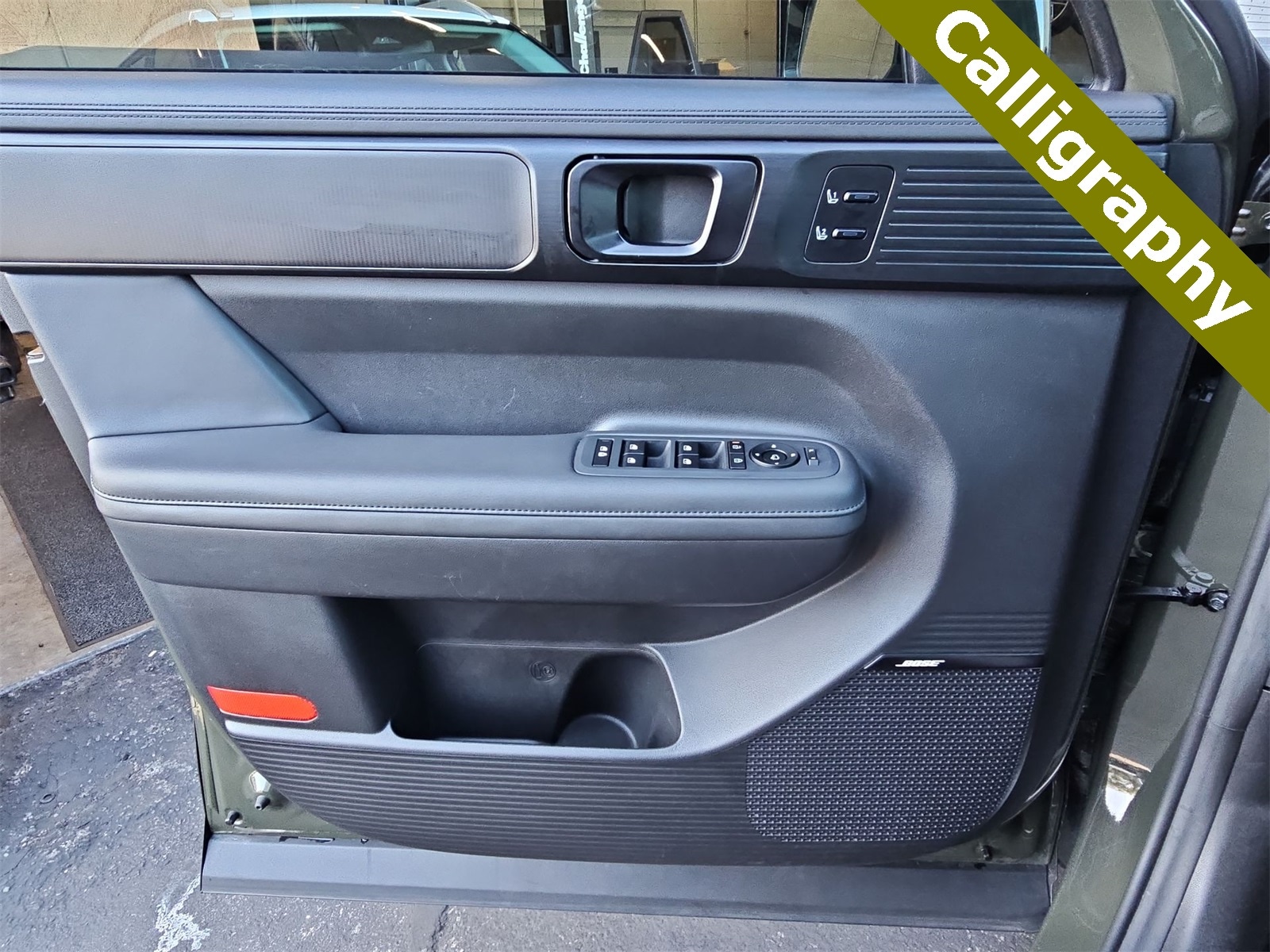 Thumbnail: 2025 Hyundai Santa Fe - 28