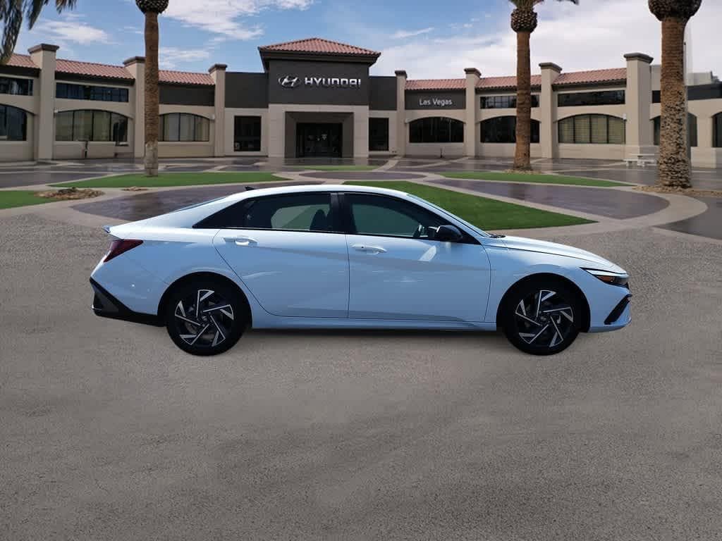 Thumbnail: 2025 Hyundai Elantra - 9