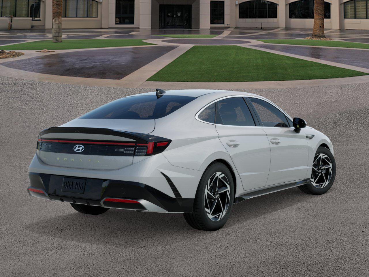 2026 Hyundai Sonata SEL Sport photo 2