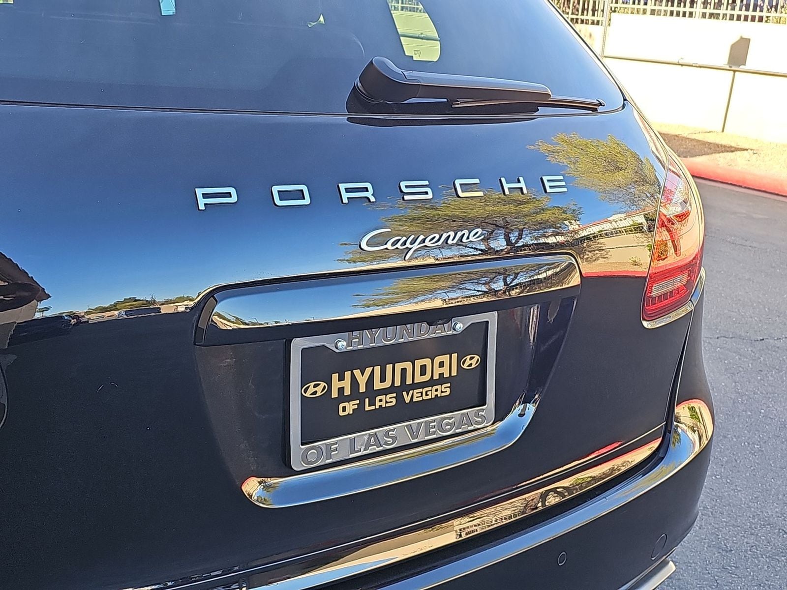 Thumbnail: 2014 Porsche Cayenne - 11