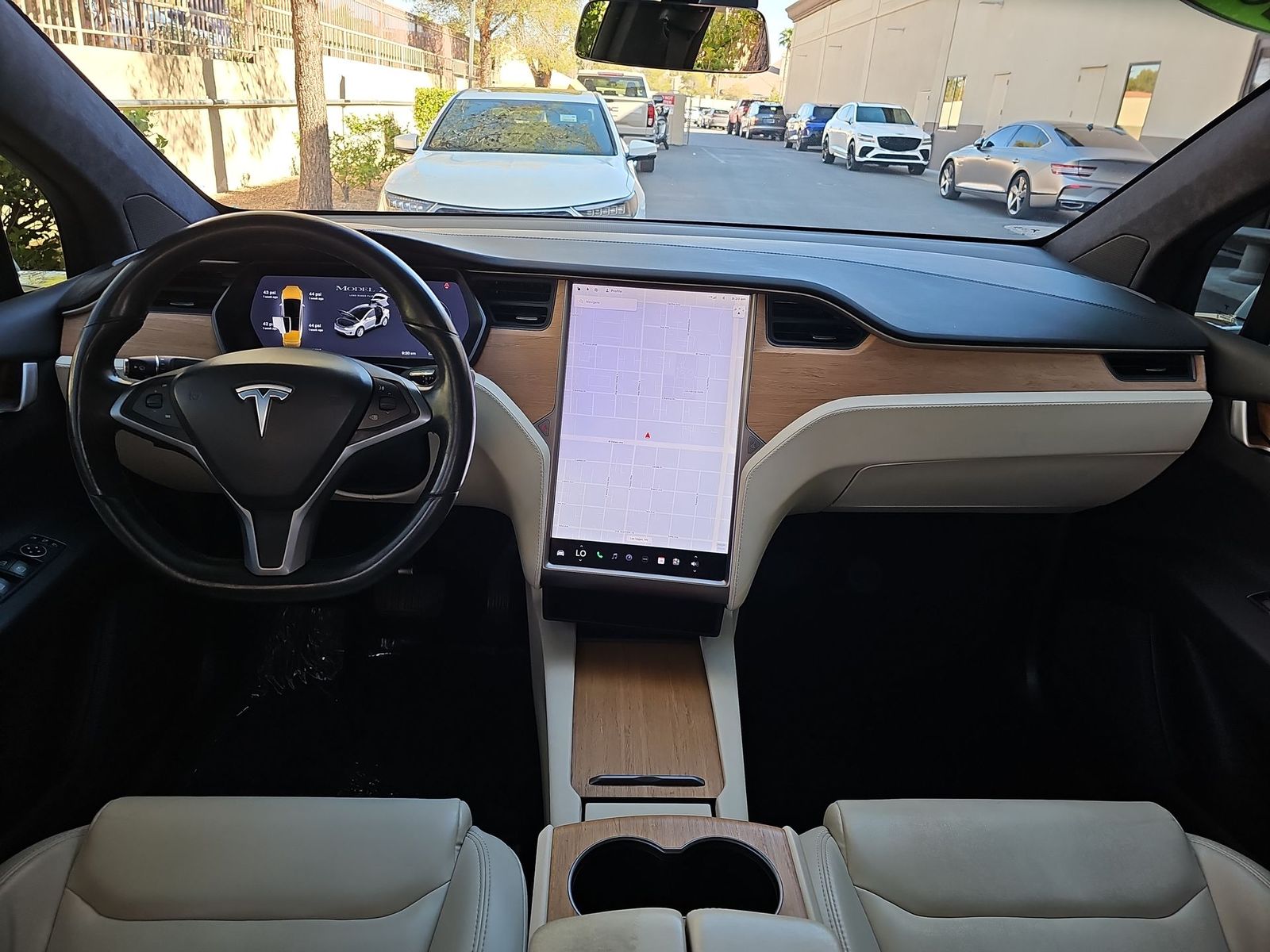 Thumbnail: 2020 Tesla Model X - 14