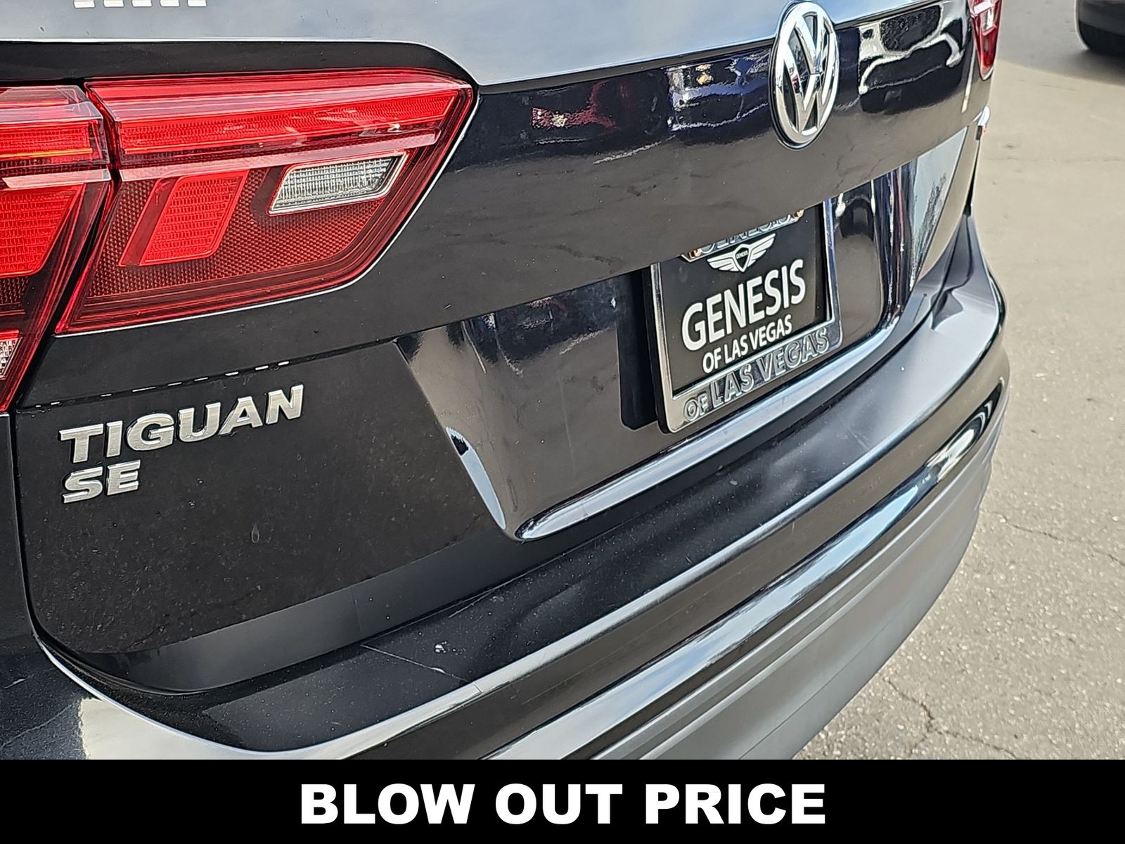 Thumbnail: 2019 Volkswagen Tiguan - 11