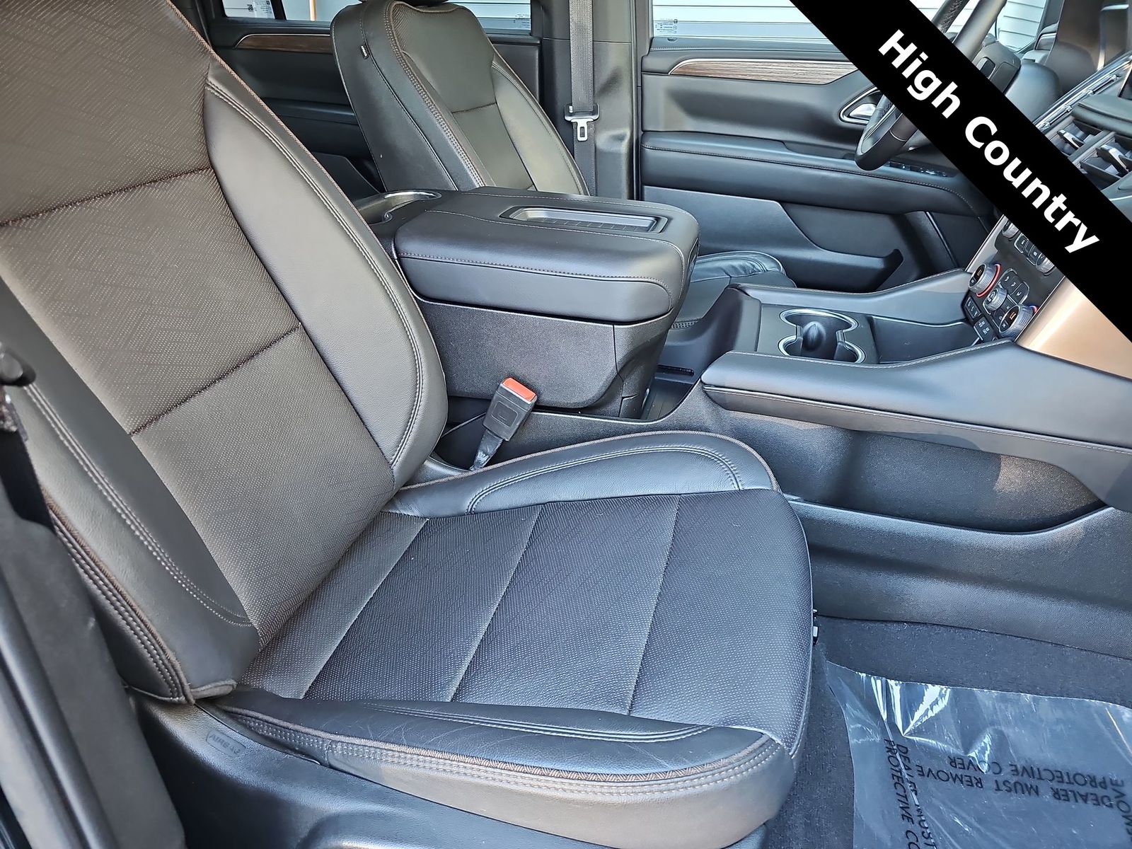 Thumbnail: 2022 Chevrolet Suburban - 18