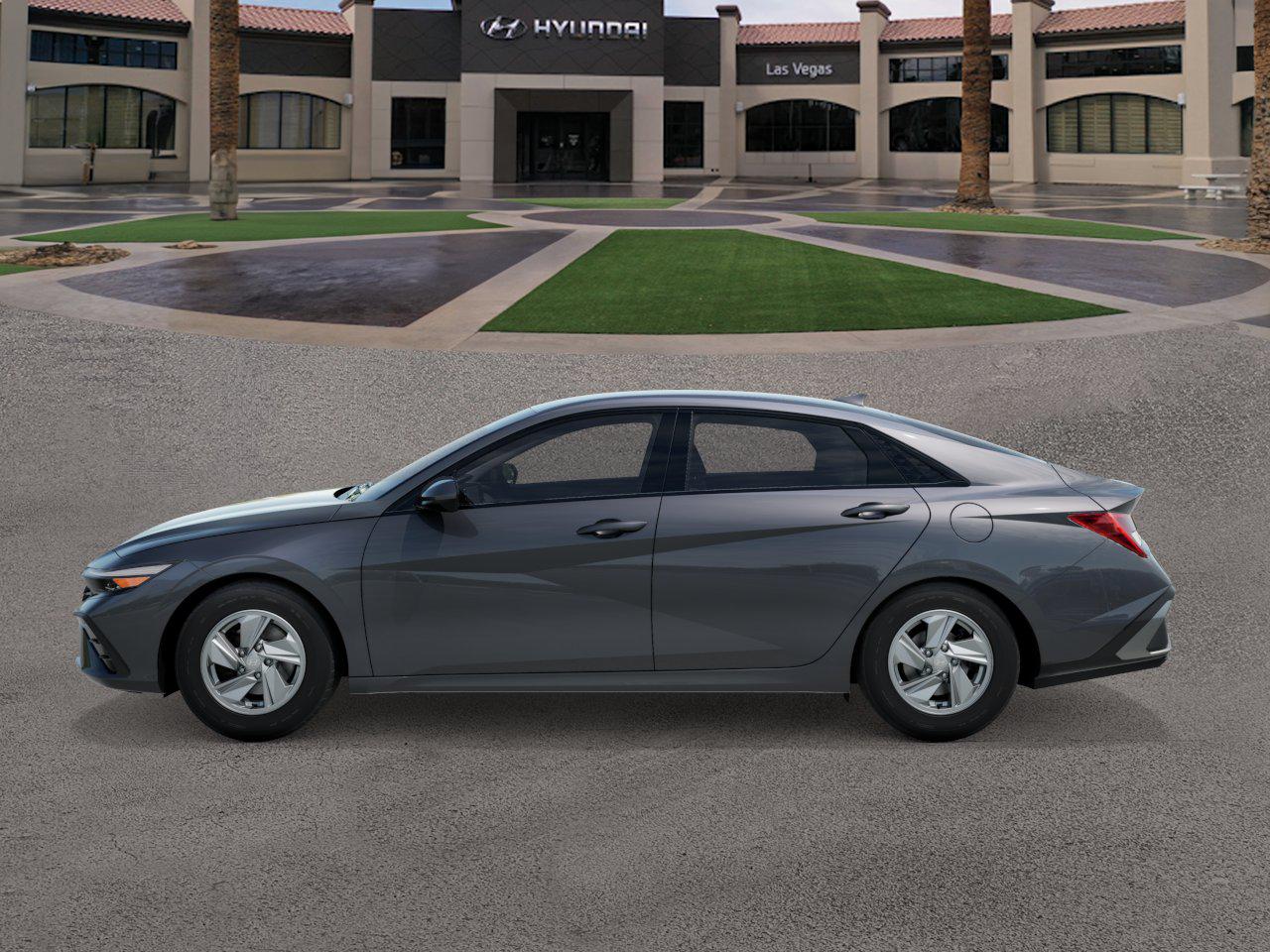 2026 Hyundai Elantra SE photo 3