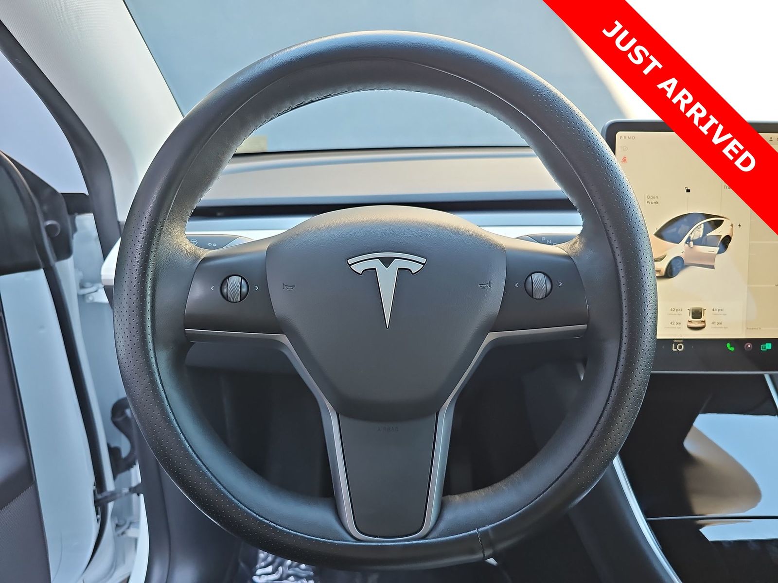 Thumbnail: 2021 Tesla Model Y - 18