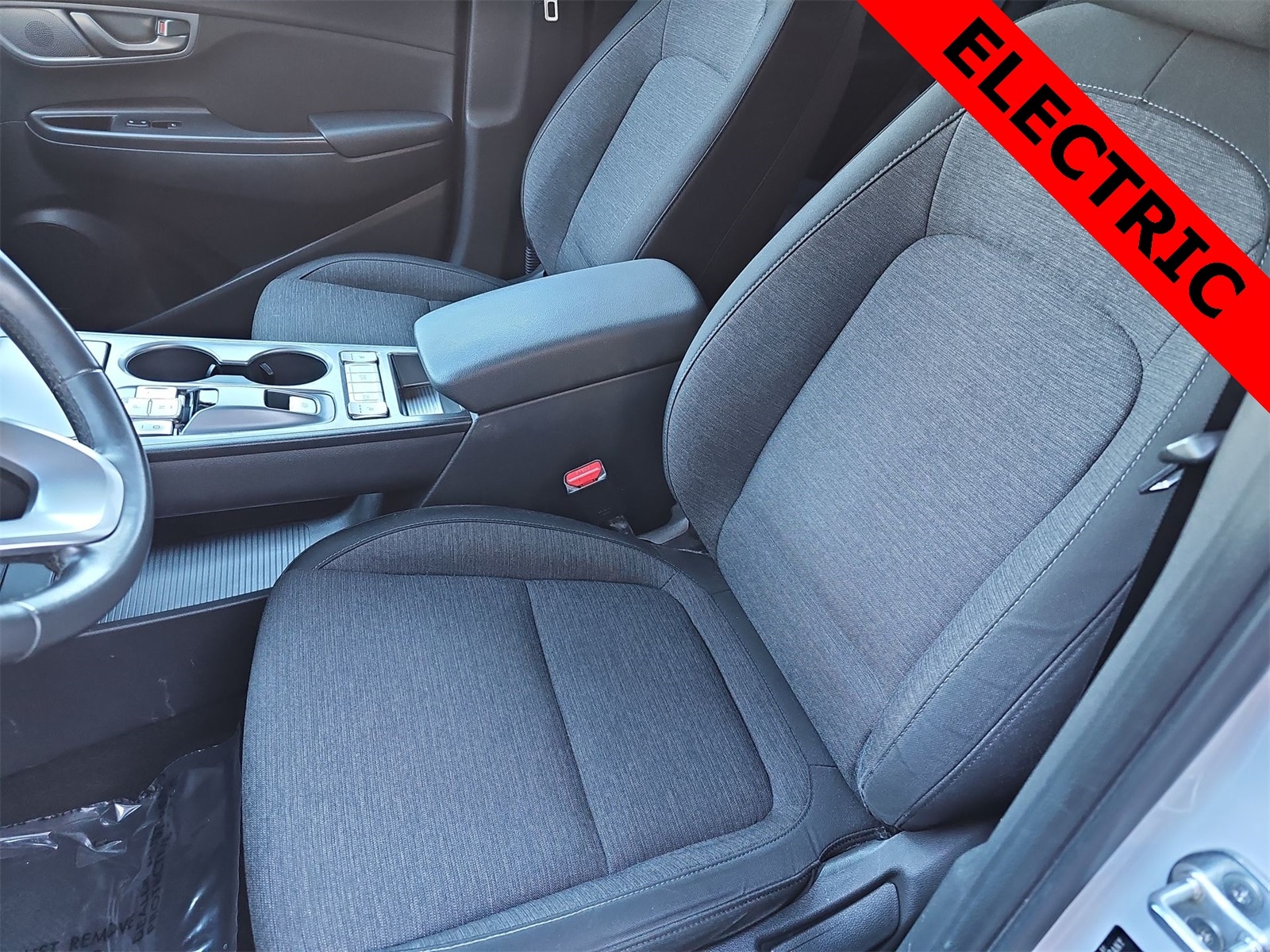 Thumbnail: 2021 Hyundai Kona - 15