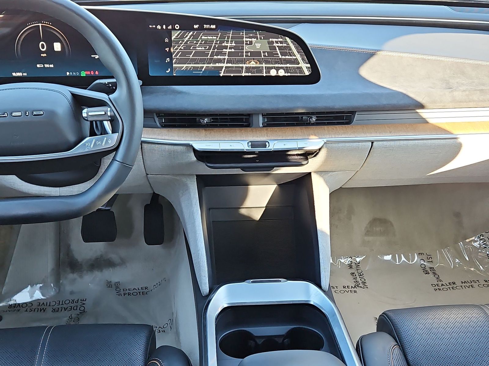 Thumbnail: 2024 Lucid Air - 19