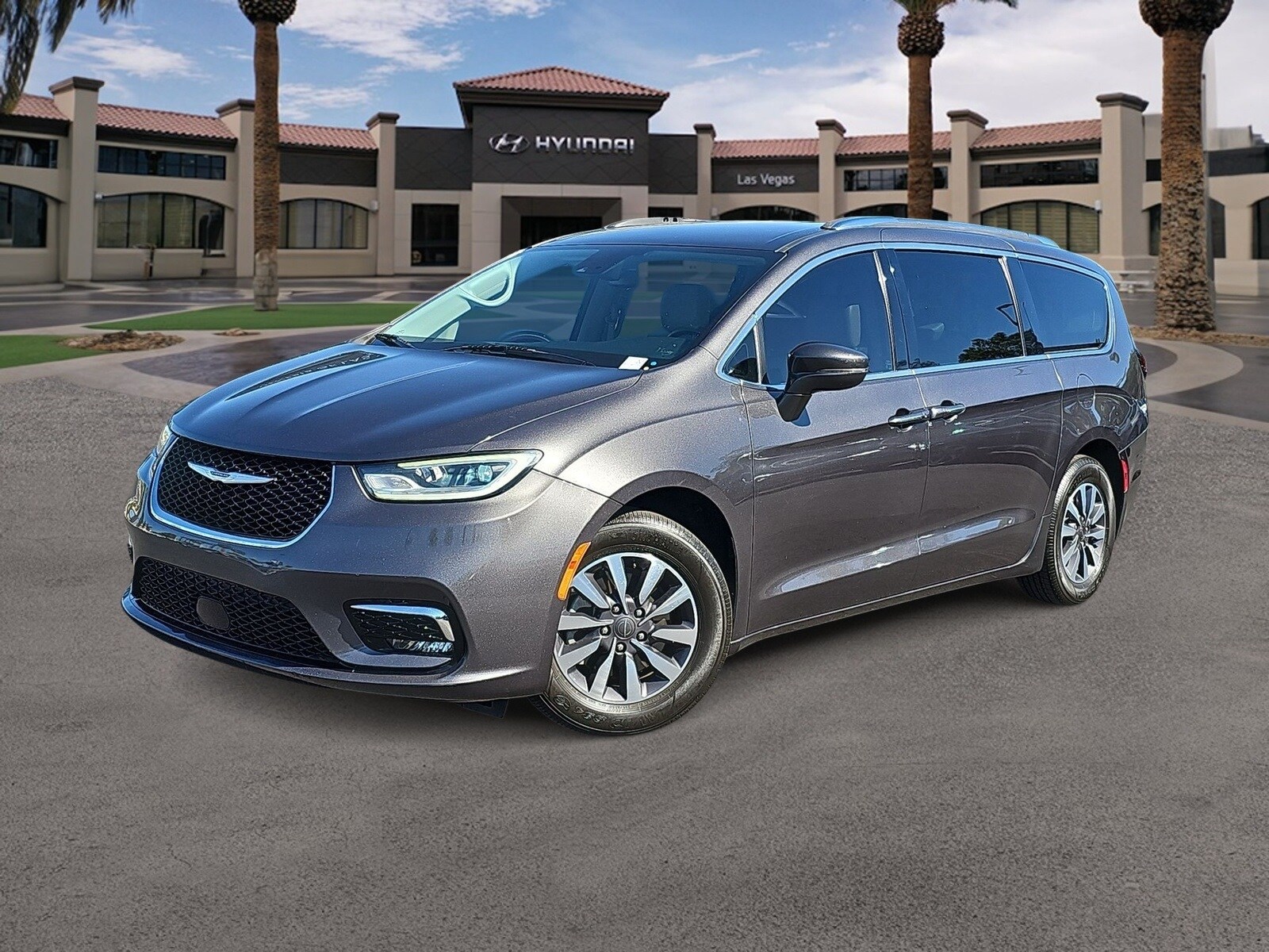 2021 Chrysler Pacifica Touring L 2