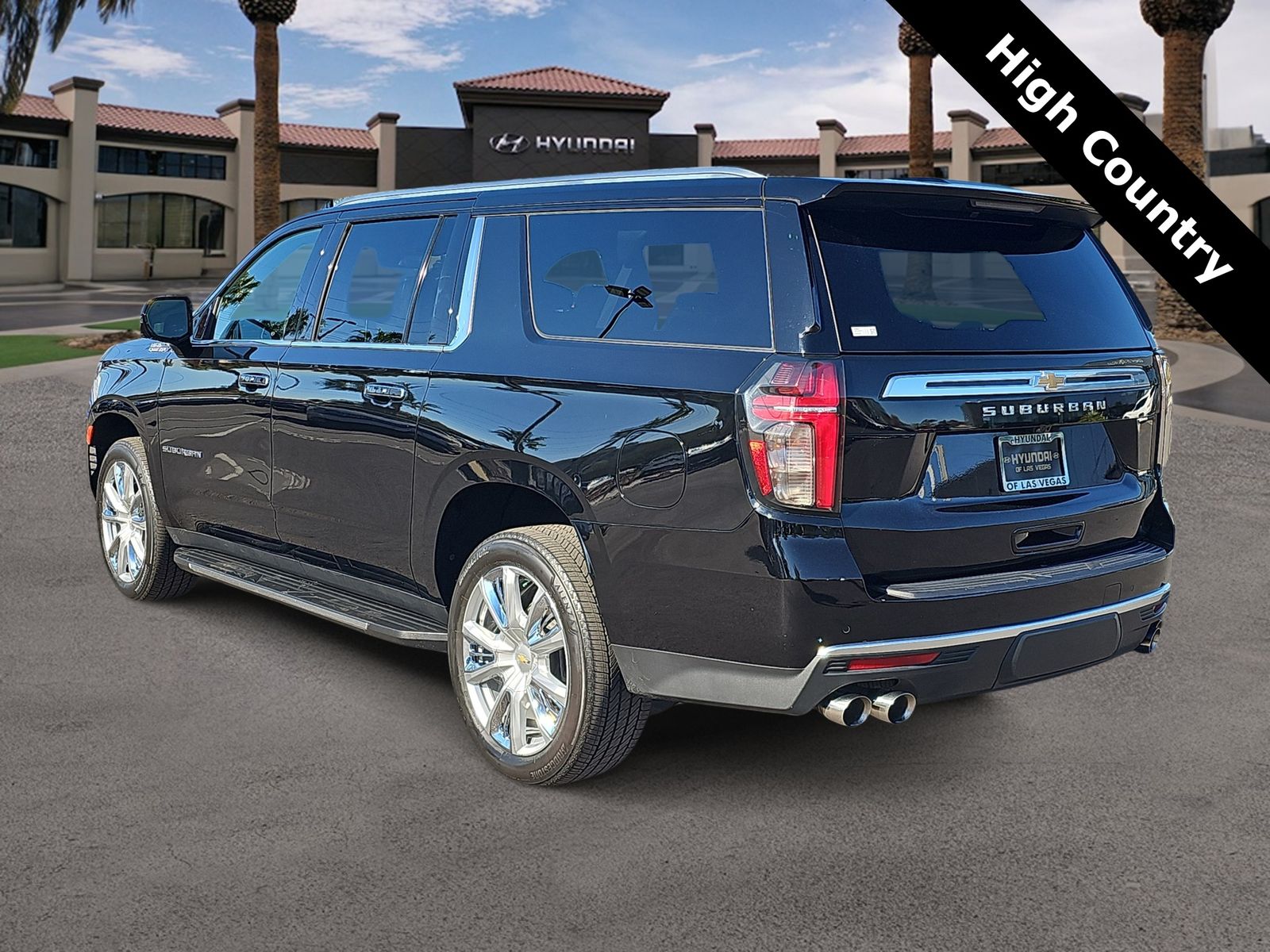 Thumbnail: 2022 Chevrolet Suburban - 6