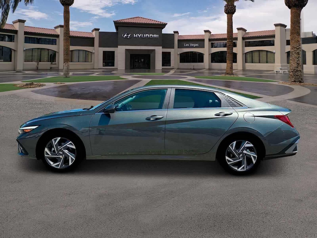 New 2025 Hyundai Elantra Limited Sedan