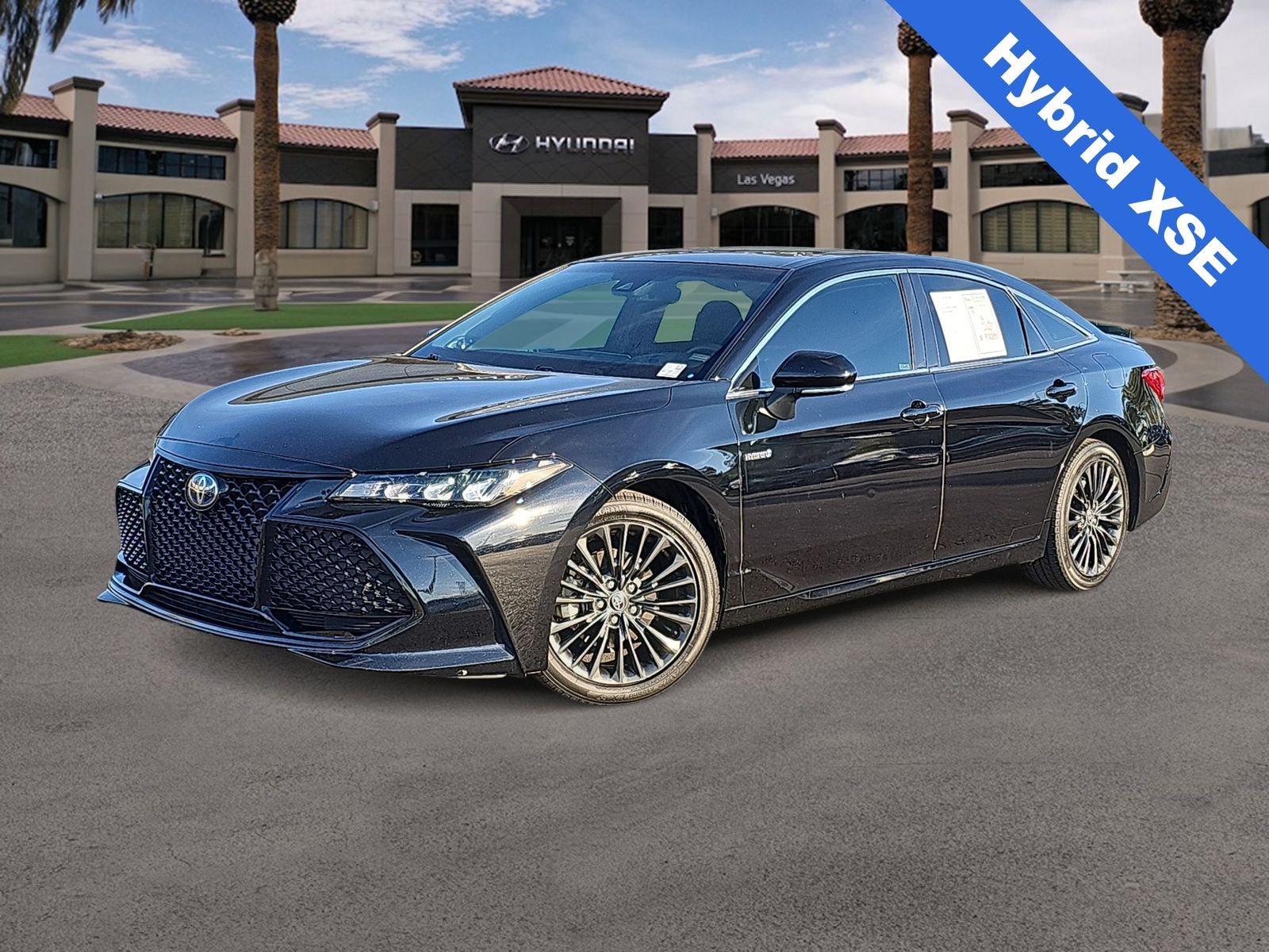 Thumbnail: 2021 Toyota Avalon - 1