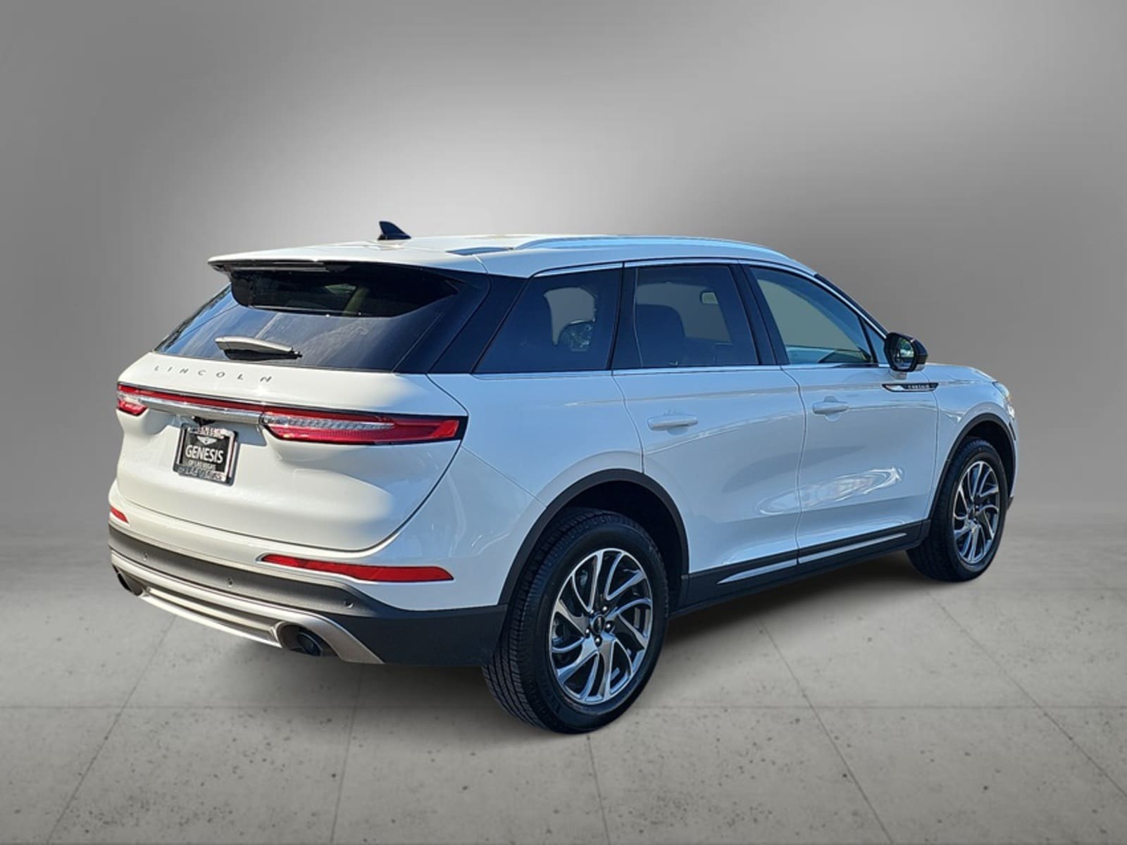 Thumbnail: 2020 Lincoln Corsair - 9