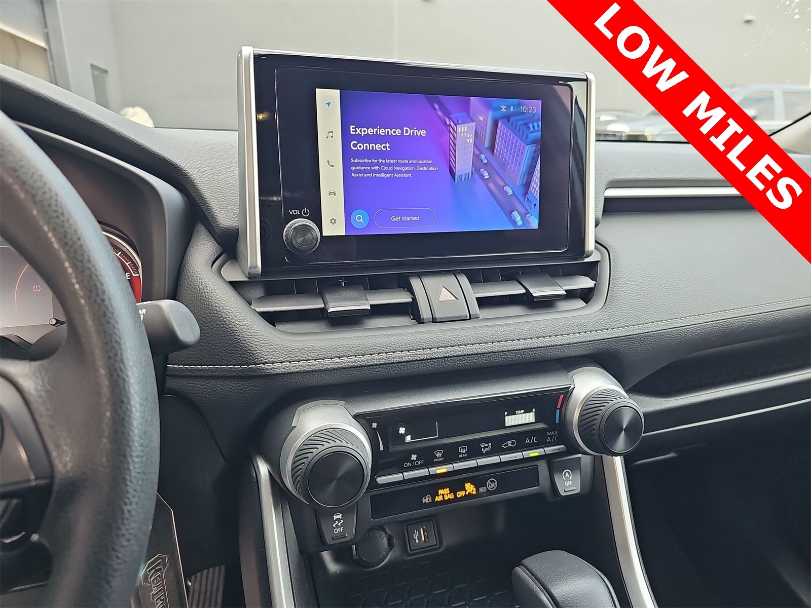 Thumbnail: 2024 Toyota RAV4 - 20