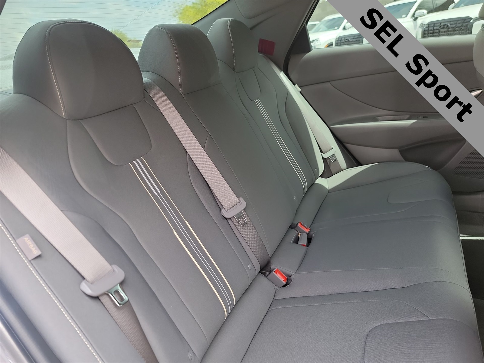 Thumbnail: 2025 Hyundai Elantra - 17