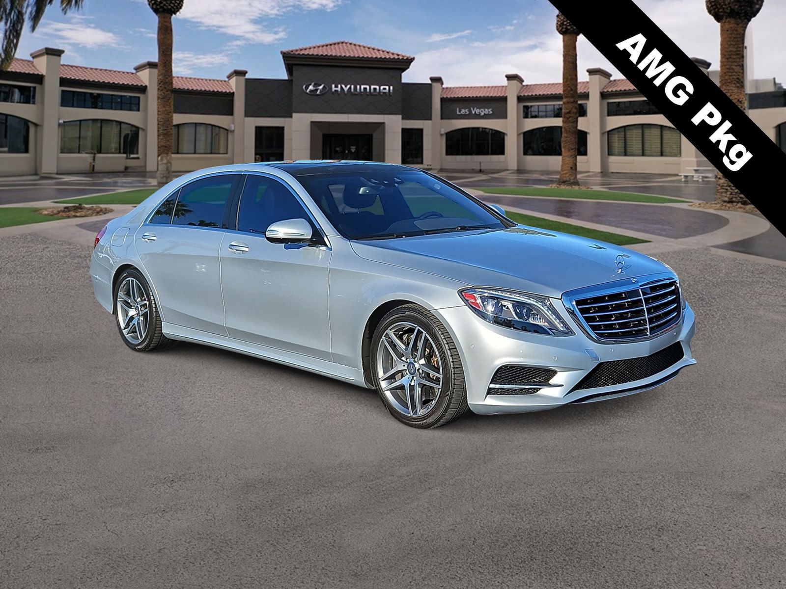 Thumbnail: 2015 Mercedes-Benz S-Class - 2